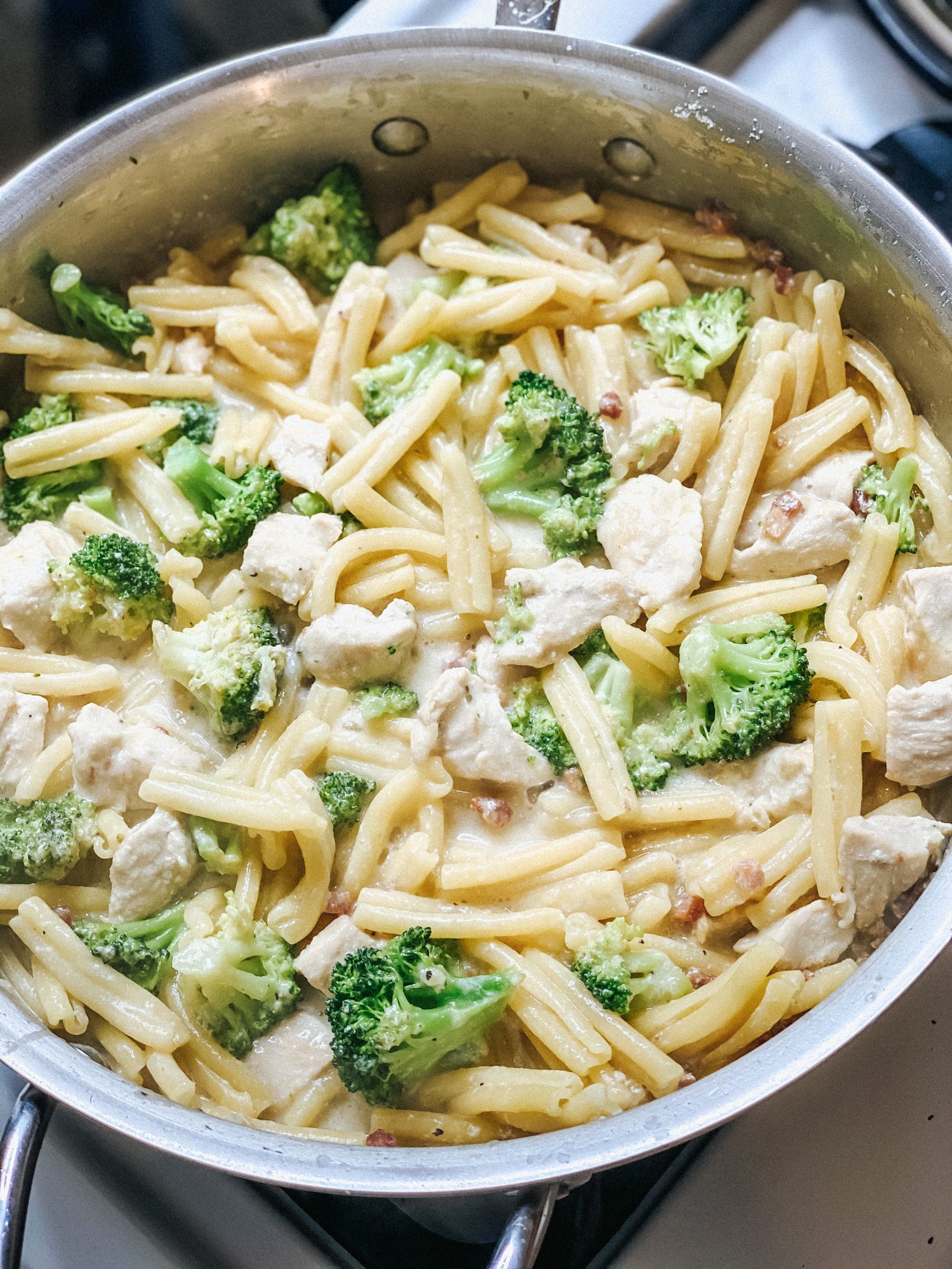 one pot broccoli chicken pasta recipe 4.JPG