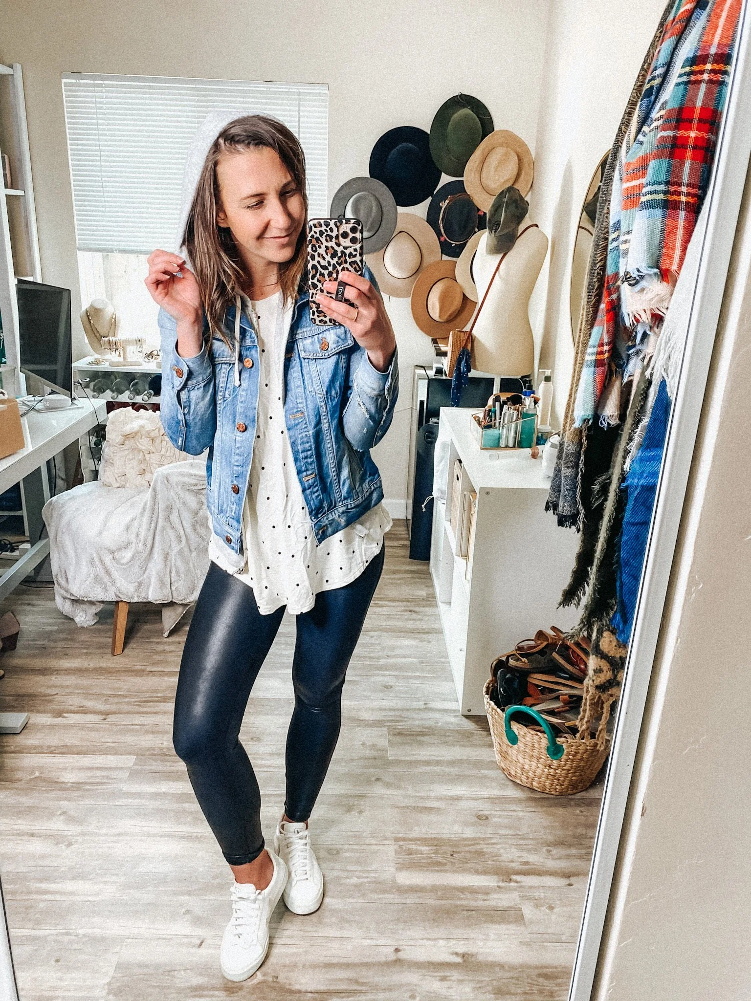 Denim Jacket Outfits With Jeans Shorts Short Denim Jacket Outfit 2025