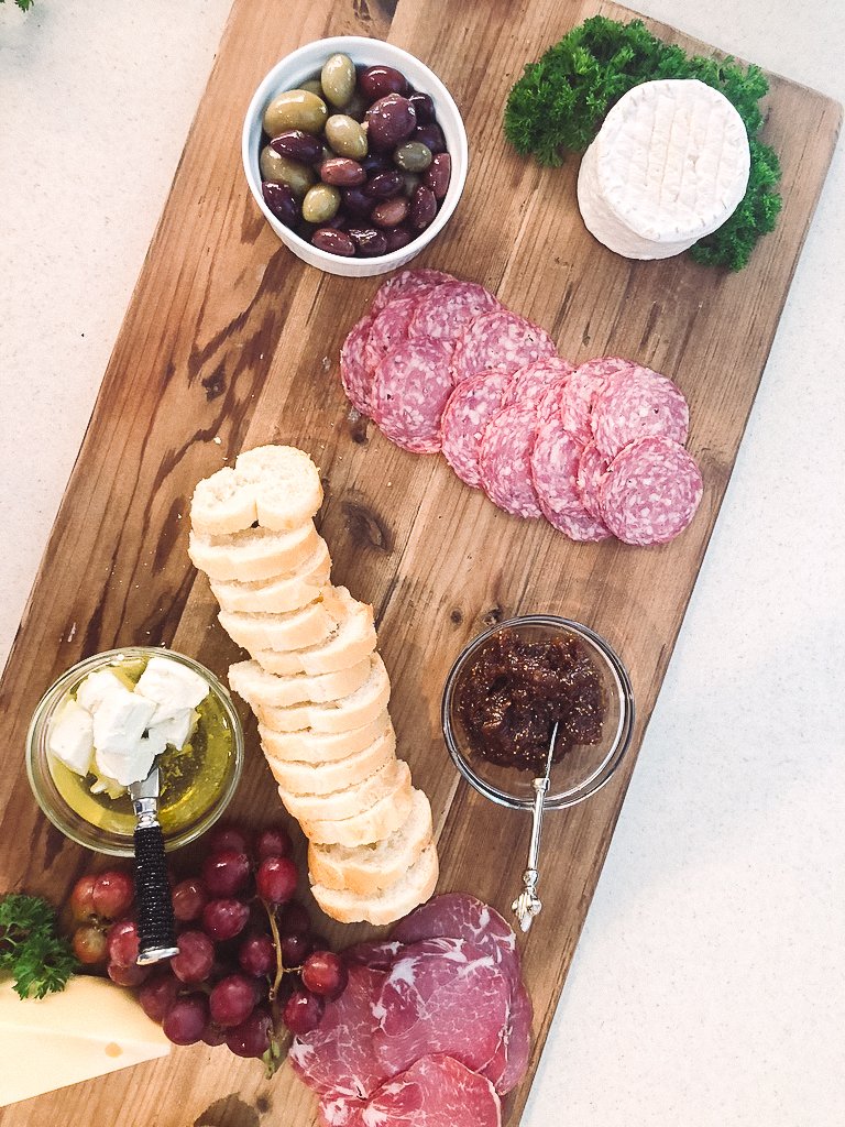 how to make the ultimate charcuterie and cheese board 8.jpg