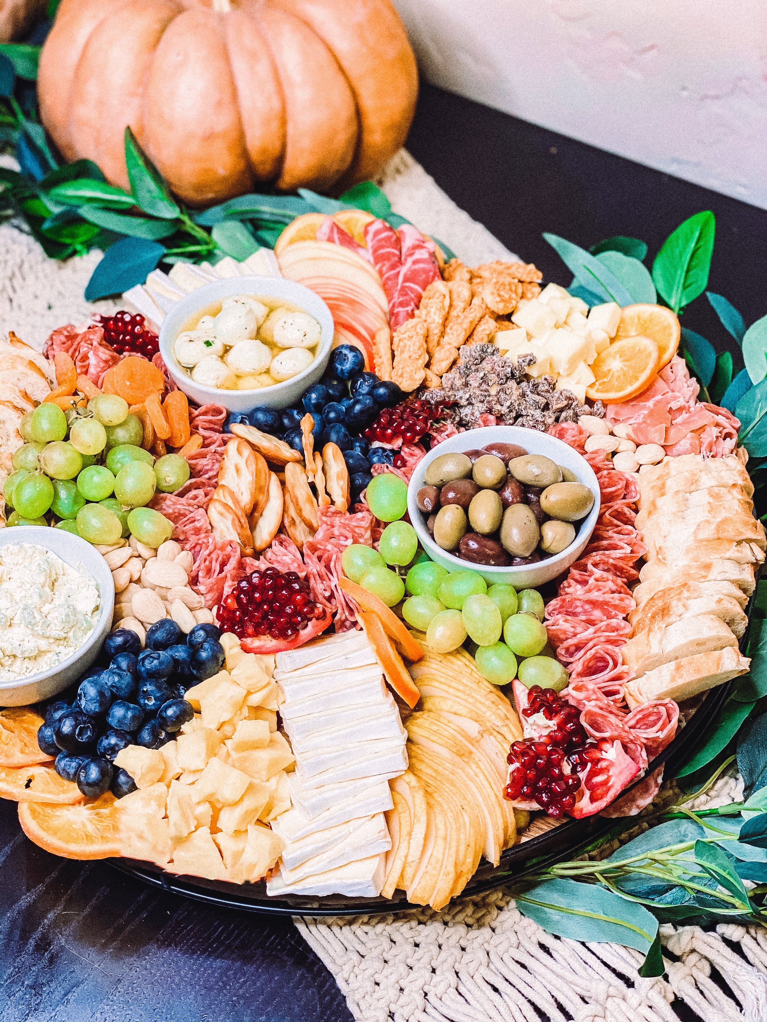 friendsgiving meat and cheese board 10.jpg