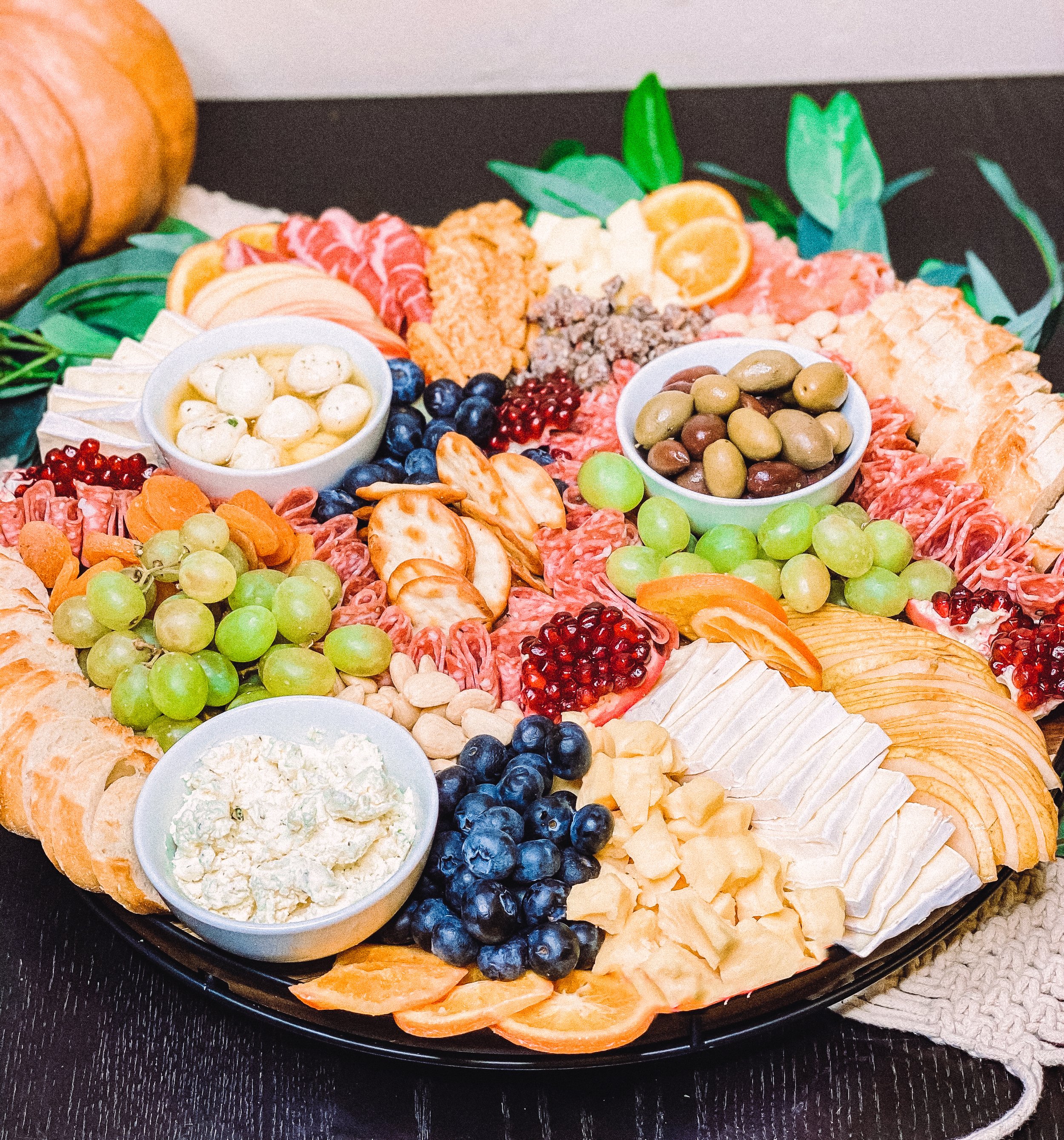 friendsgiving meat and cheese board 13.jpg