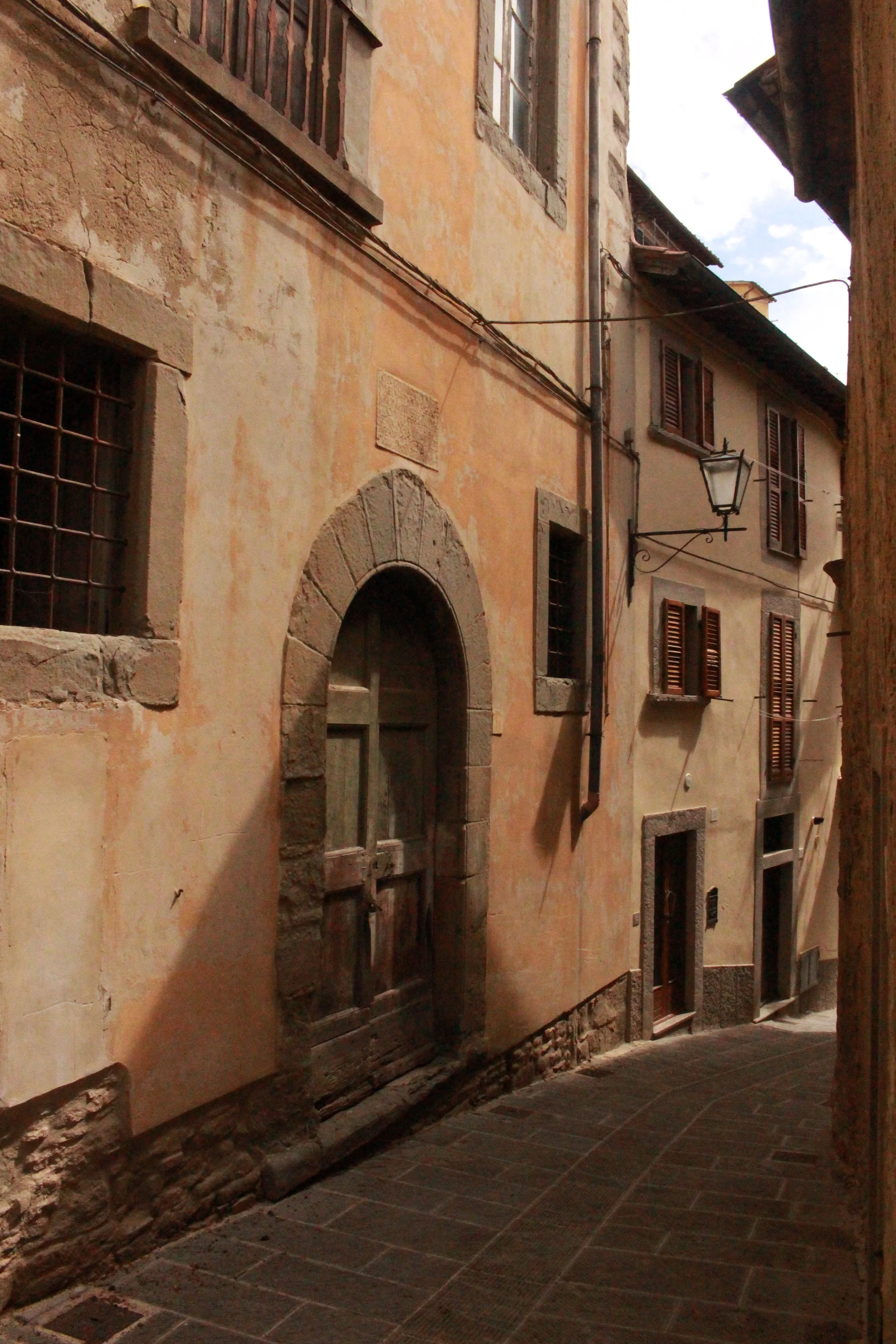 cortonadoor2.JPG