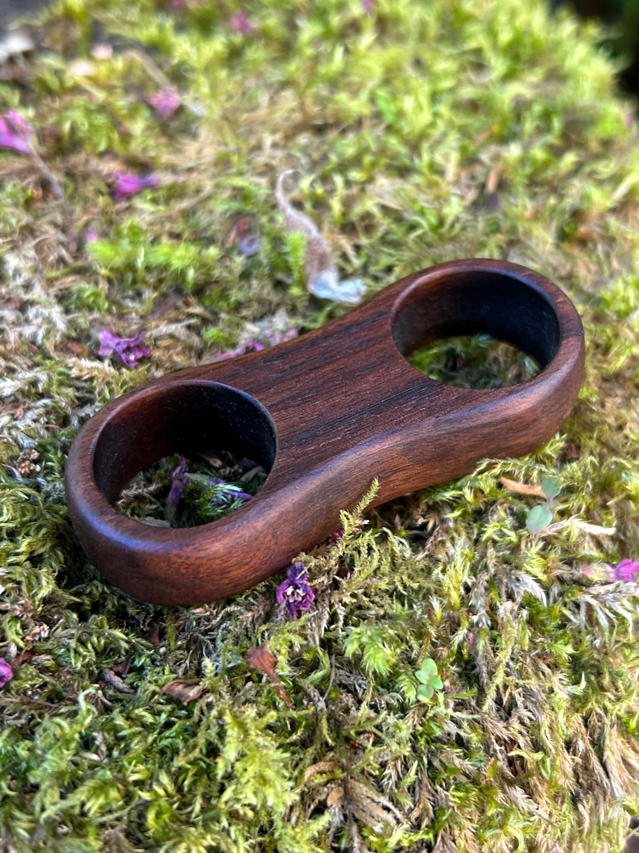 ring_walnut.jpg
