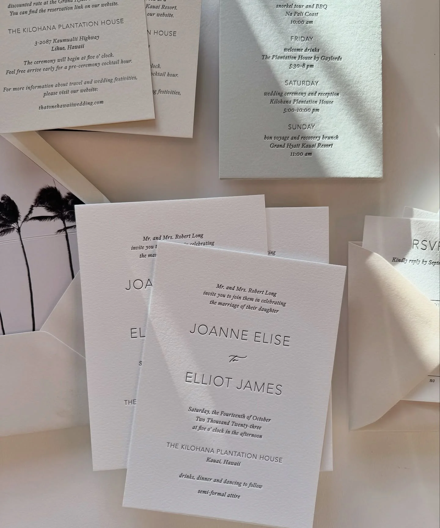 Of all the wedding invites in my collection, I think the Joanne suite is my favorite. Nothing better than stationery simplicity