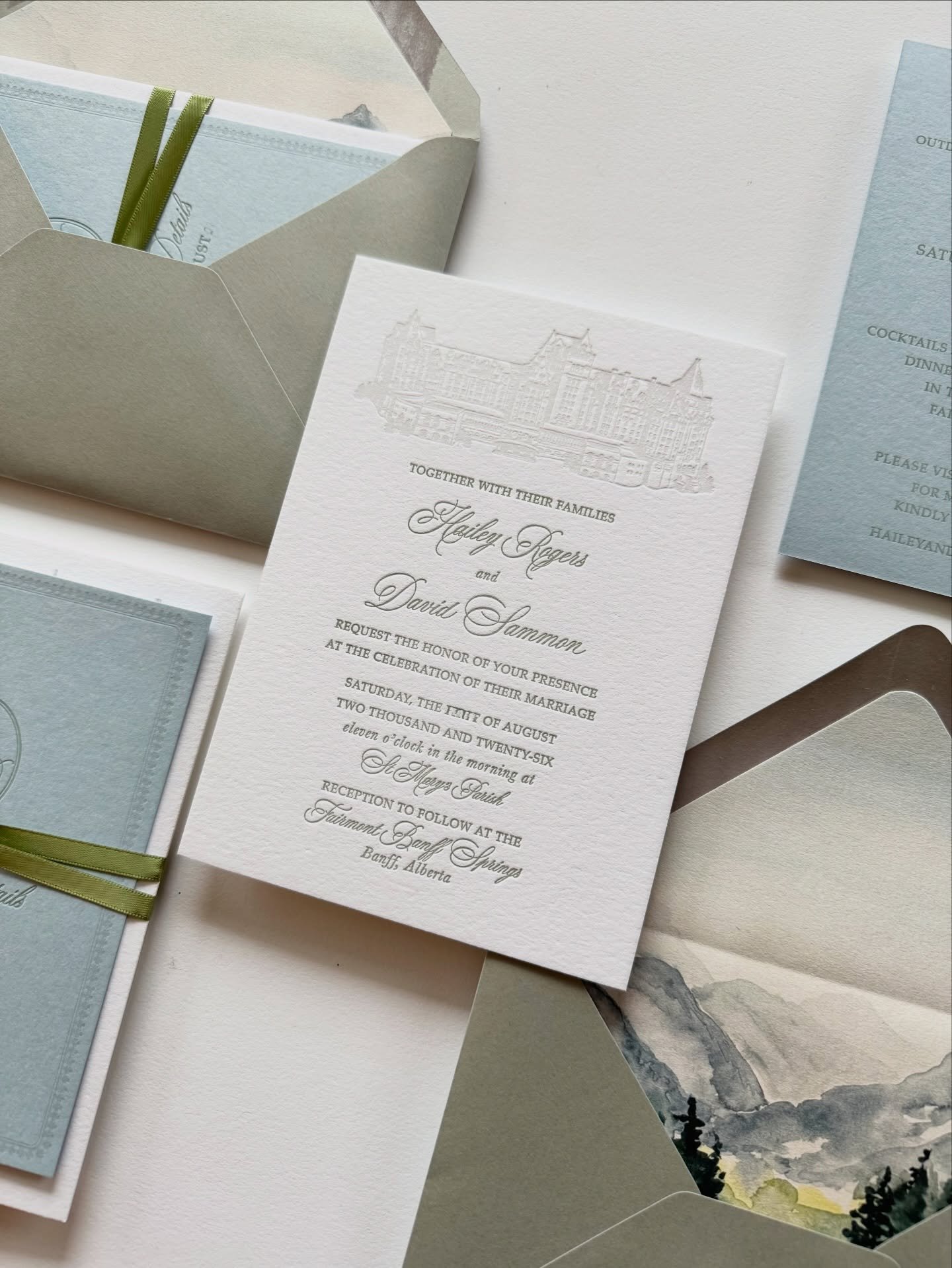 There are so many elements of this suite that were fun to create - the venue illustration, the watercolor envelope liner, the color combinations, and I love seeing them all together!