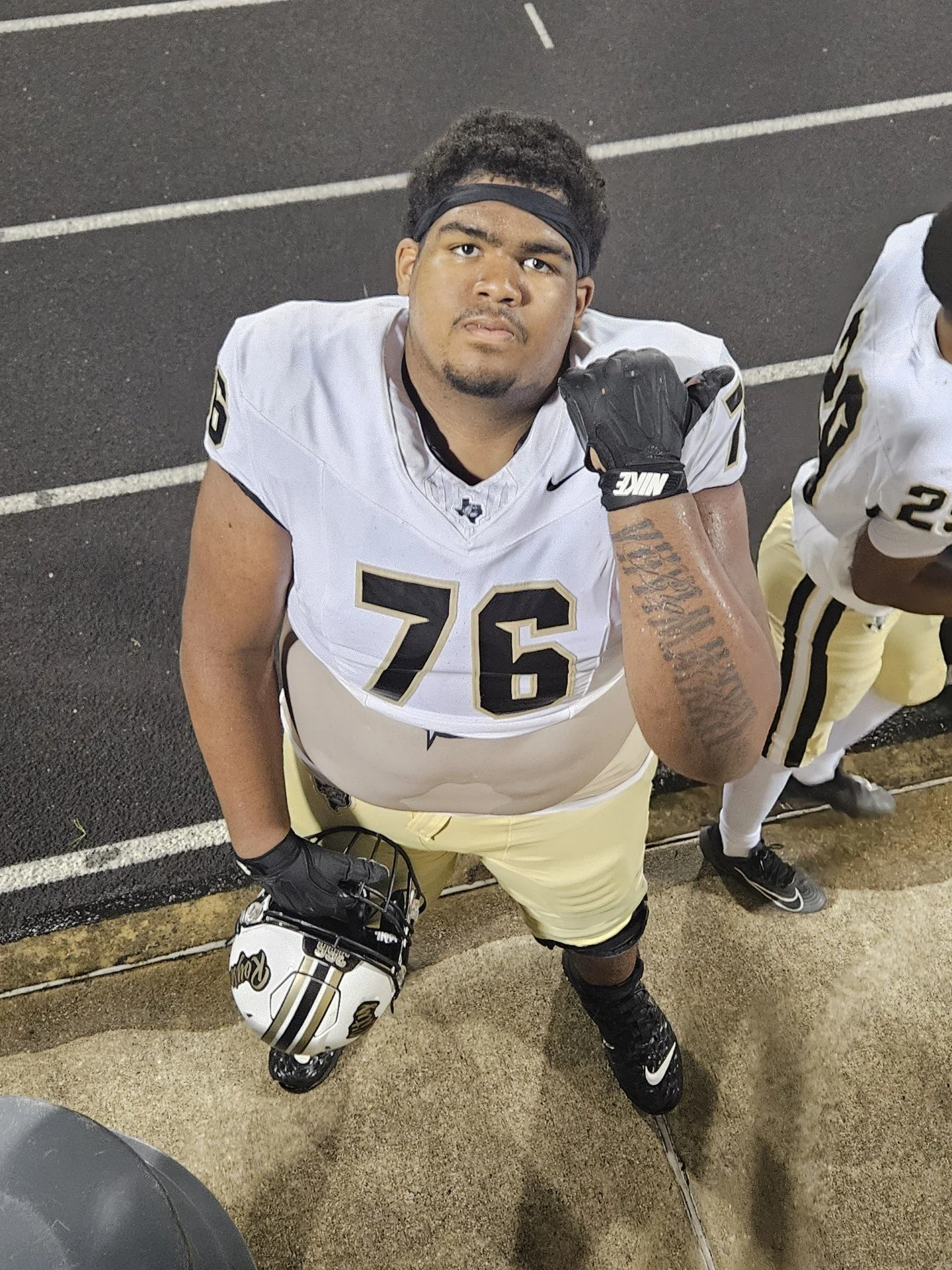 ‘27 OT Joseph Gamez picks up Texas State Offer