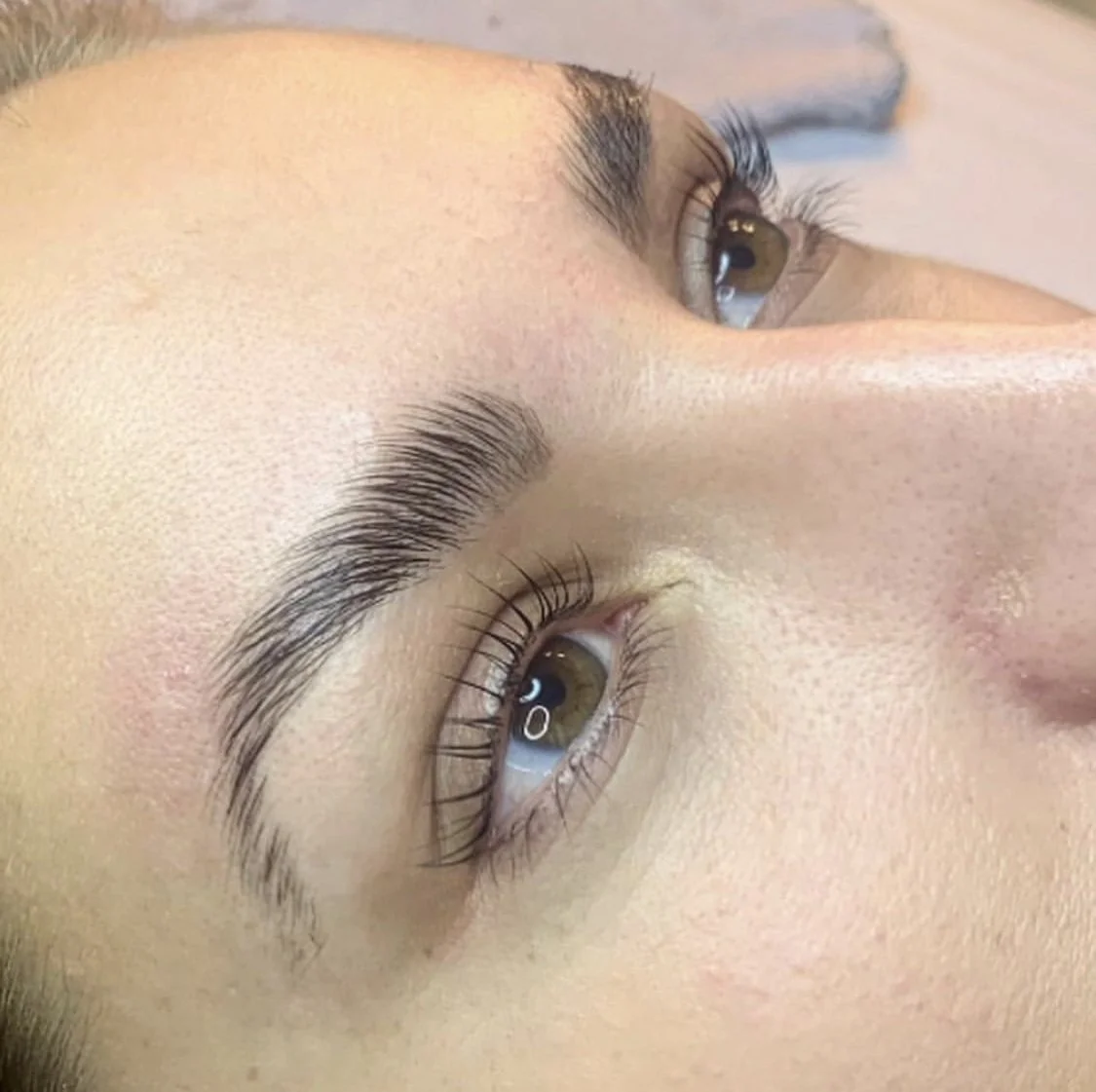 lash lift and brow lamination