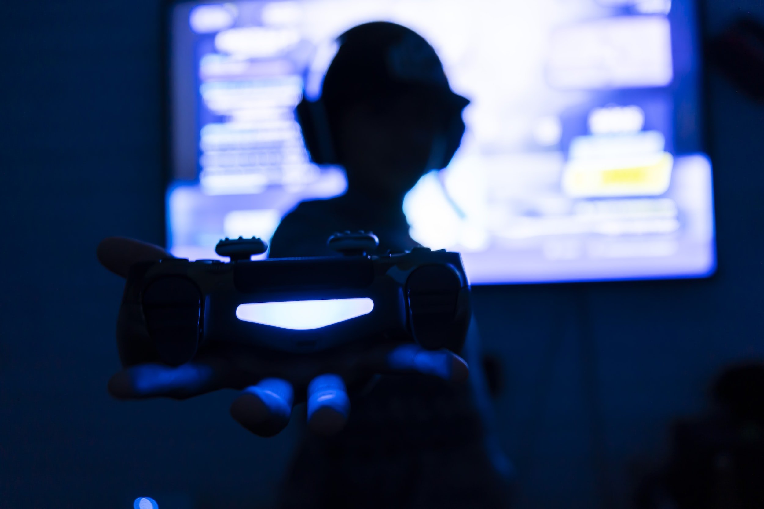 Should my son play video games with strangers online?