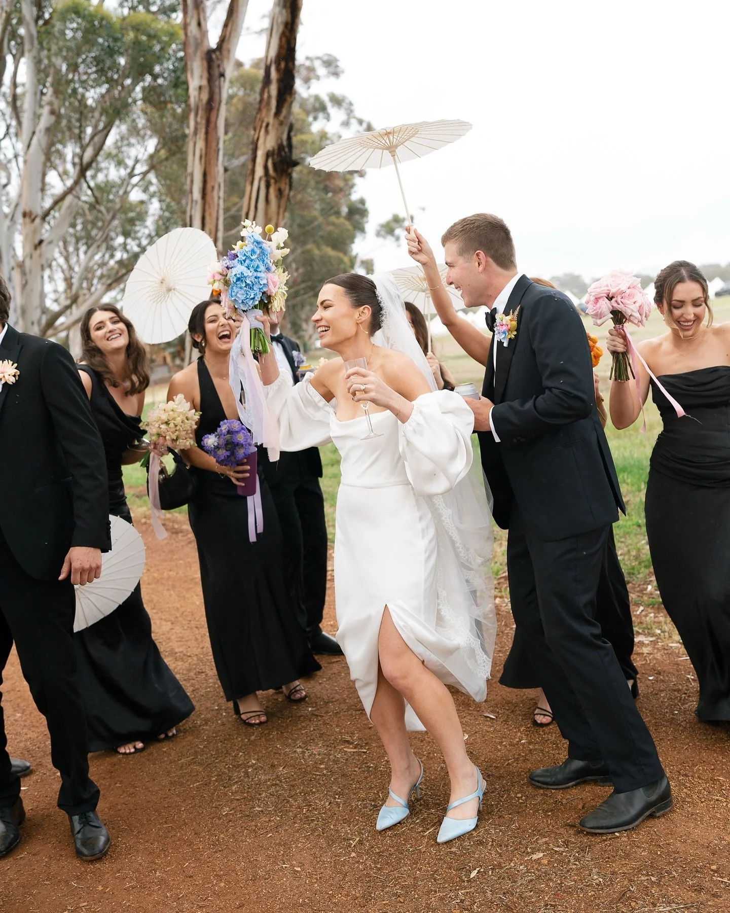 Bridal party of my dreams 💃

#perthweddings #perthweddingphotographer #perthweddingvenue #perthweddingideas #perthweddinginspo #perthweddingphotography #perthweddingphotos #weddingphotographerperth #ruralwedding #farmwedding #southwestweddingphotogr