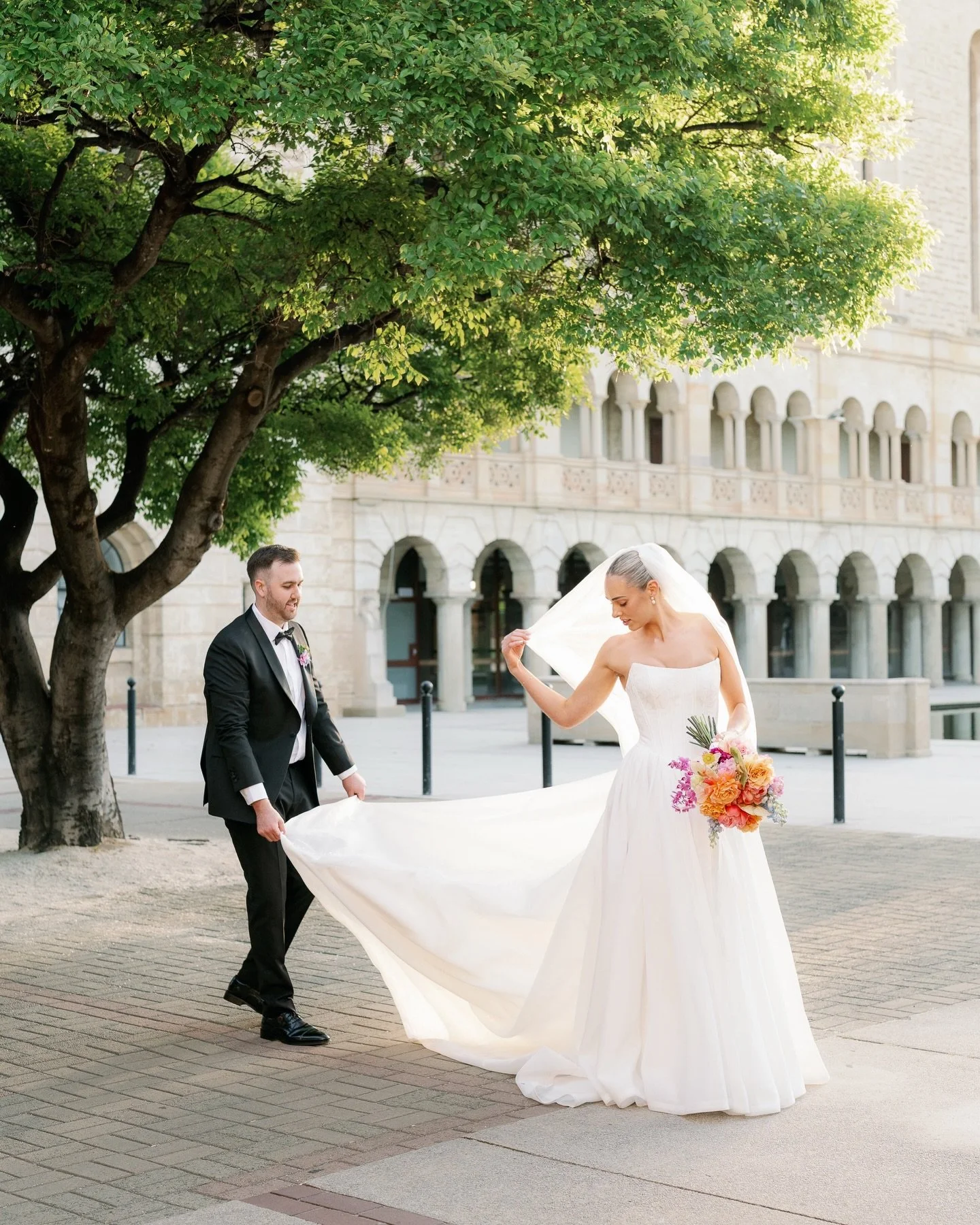 Last week at Matilda Bay with Loren &amp; Lachie! 🥂 

#perthweddings #perthweddingphotographer #perthweddingphotography #perthweddingphotos #perthweddingvenue #perthweddingflorist #perthweddingideas #perthweddingstyling #matildabay #matildabayweddin