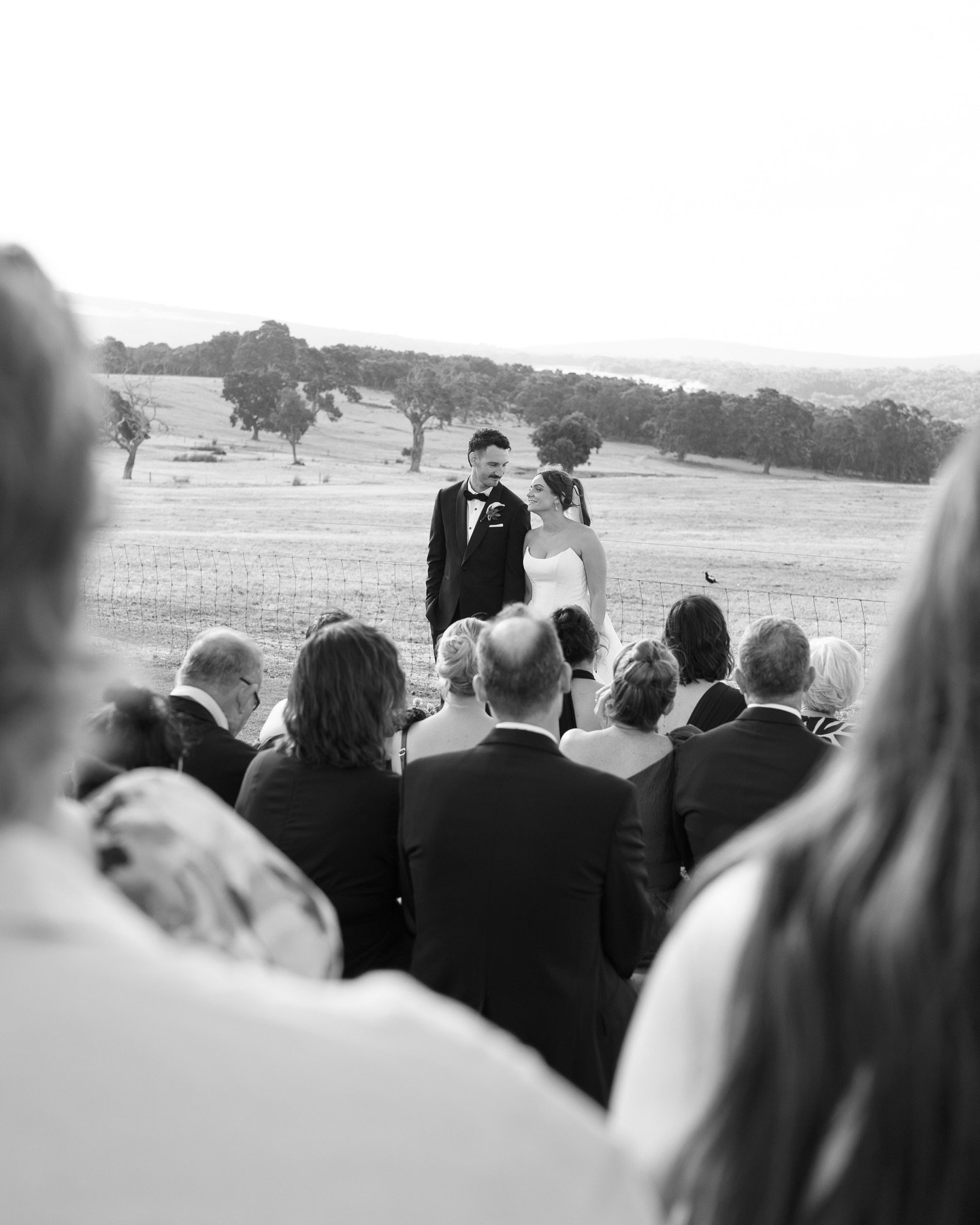 A few ceremony moments from Lauren &amp; Mitch&rsquo;s day at Eagle Bay. 

#eaglebaybrewingco #eaglebaywedding #perthweddingphotographer #perthweddingceremony #weddingphotographyperth