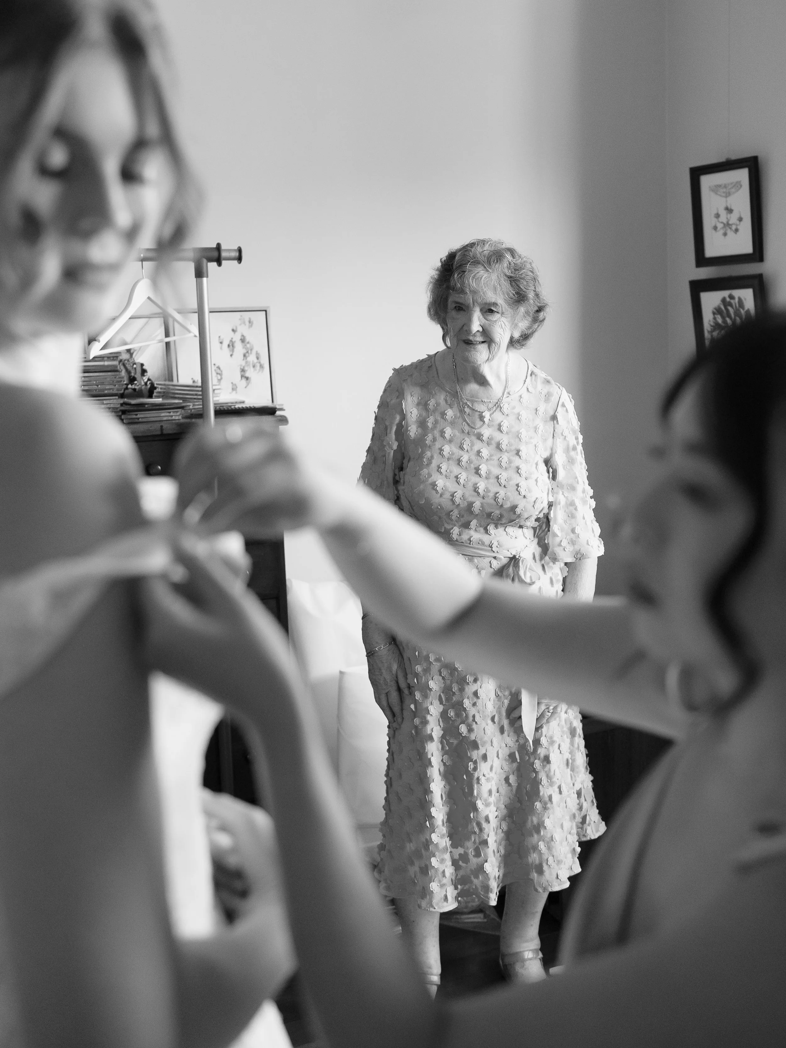 Sometimes it&rsquo;s the quieter moments that are the most special ones. Like Nanna watching on as you put the final touches onto your wedding dress.

#perthweddingphotographer #perthdocumentaryweddingphotography #perthweddings #candidweddingphotogra