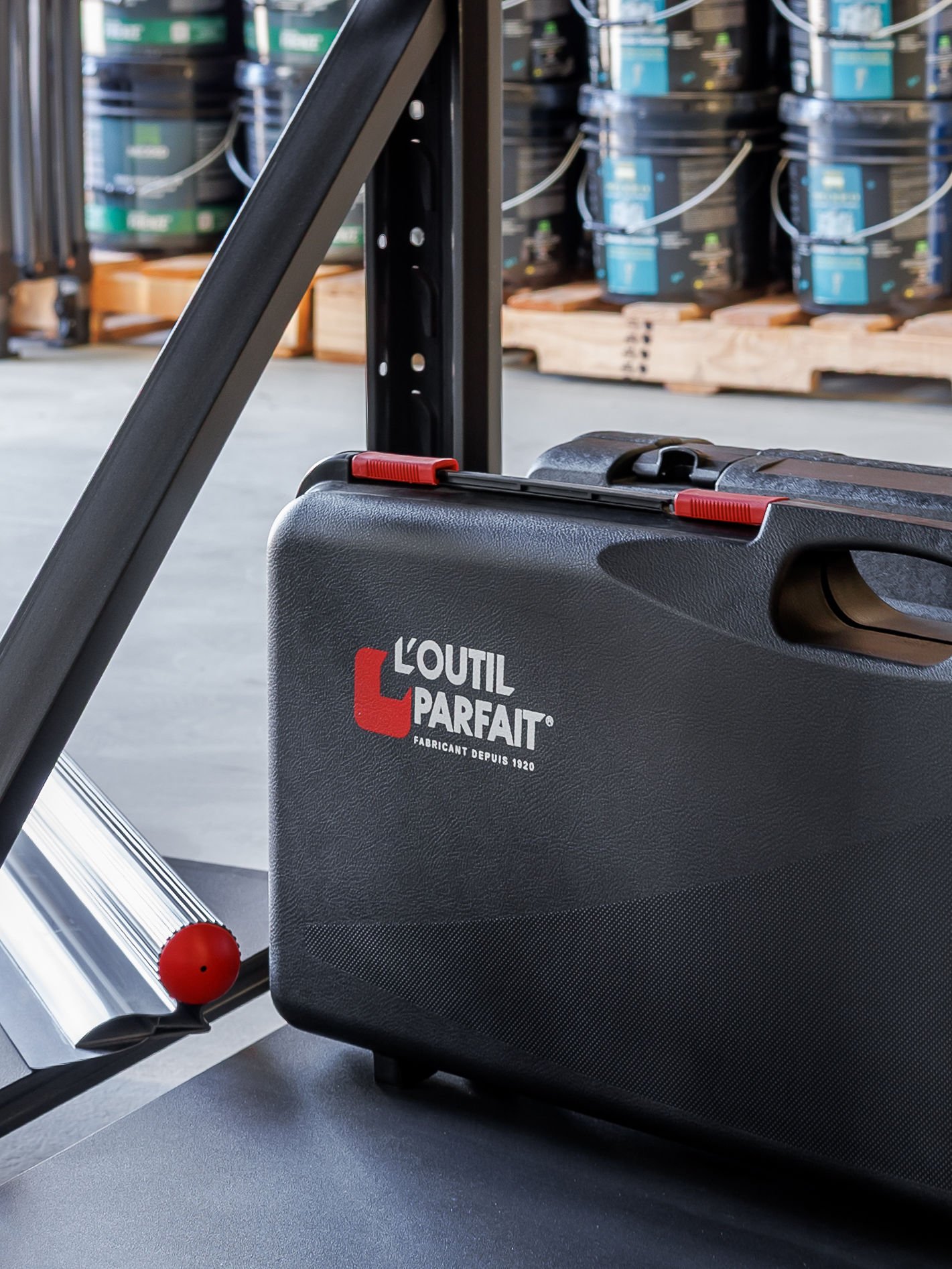 Idea Creations Atelier Loutil Parfait workshop training showroom