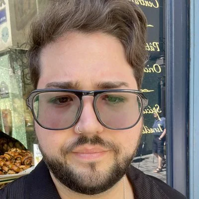 A Spaniard who dislikes sunshine, I am basically a glitch in the system