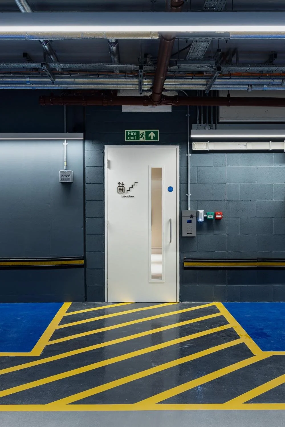 One Carrington 5295.jpg