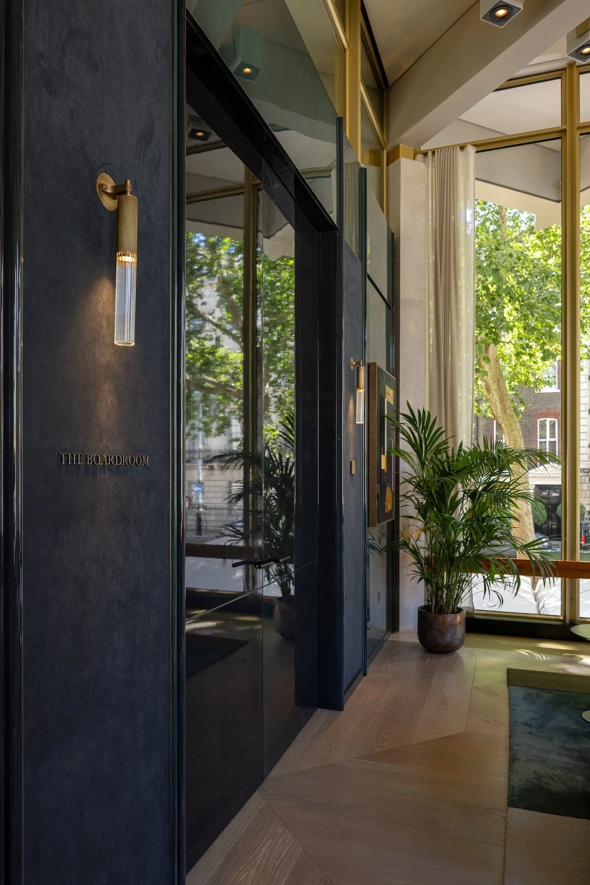 Chancery Rosewood 1572.jpg