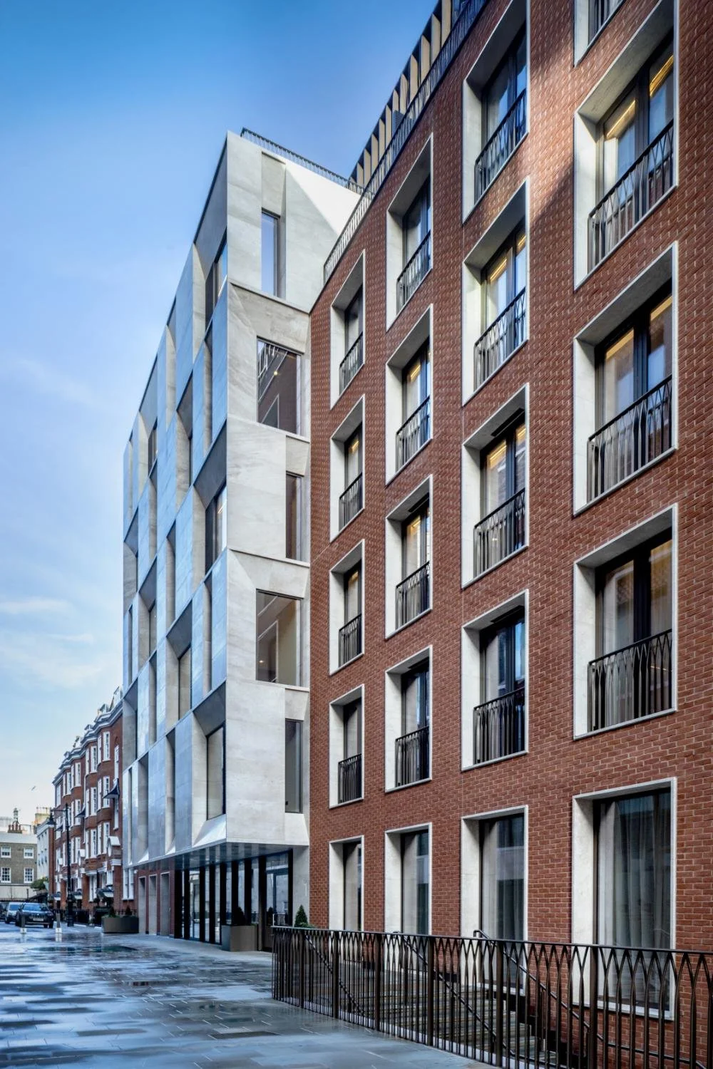 One Carrington 5317.jpg