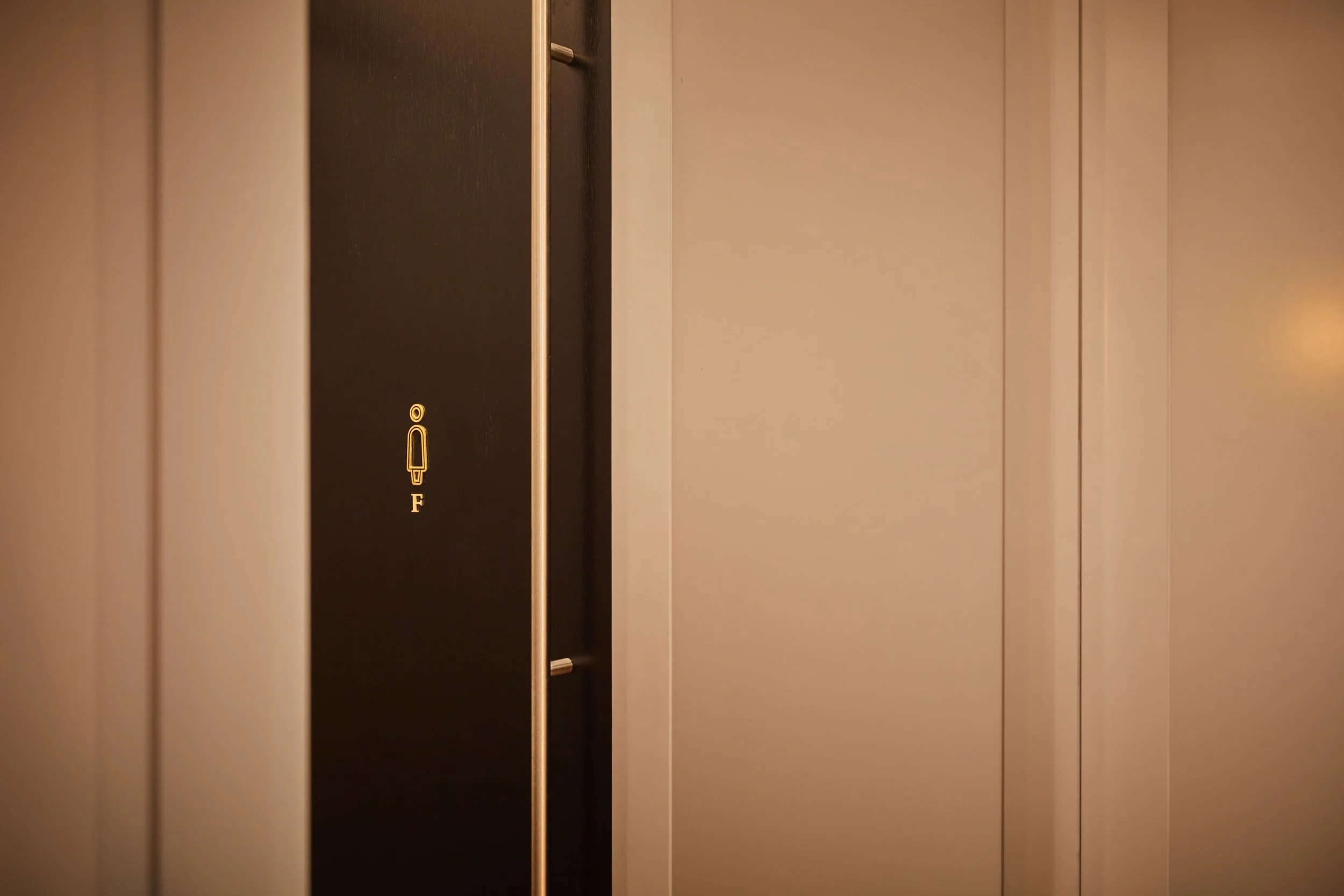 Park Hyatt, Nine Elms 7781.jpg