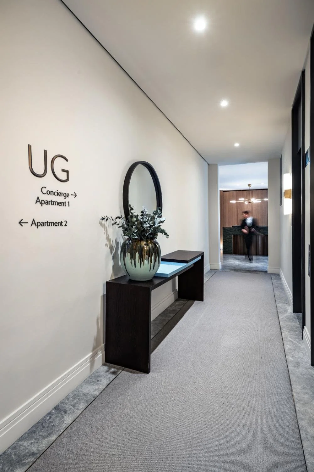 One Carrington 5206.jpg