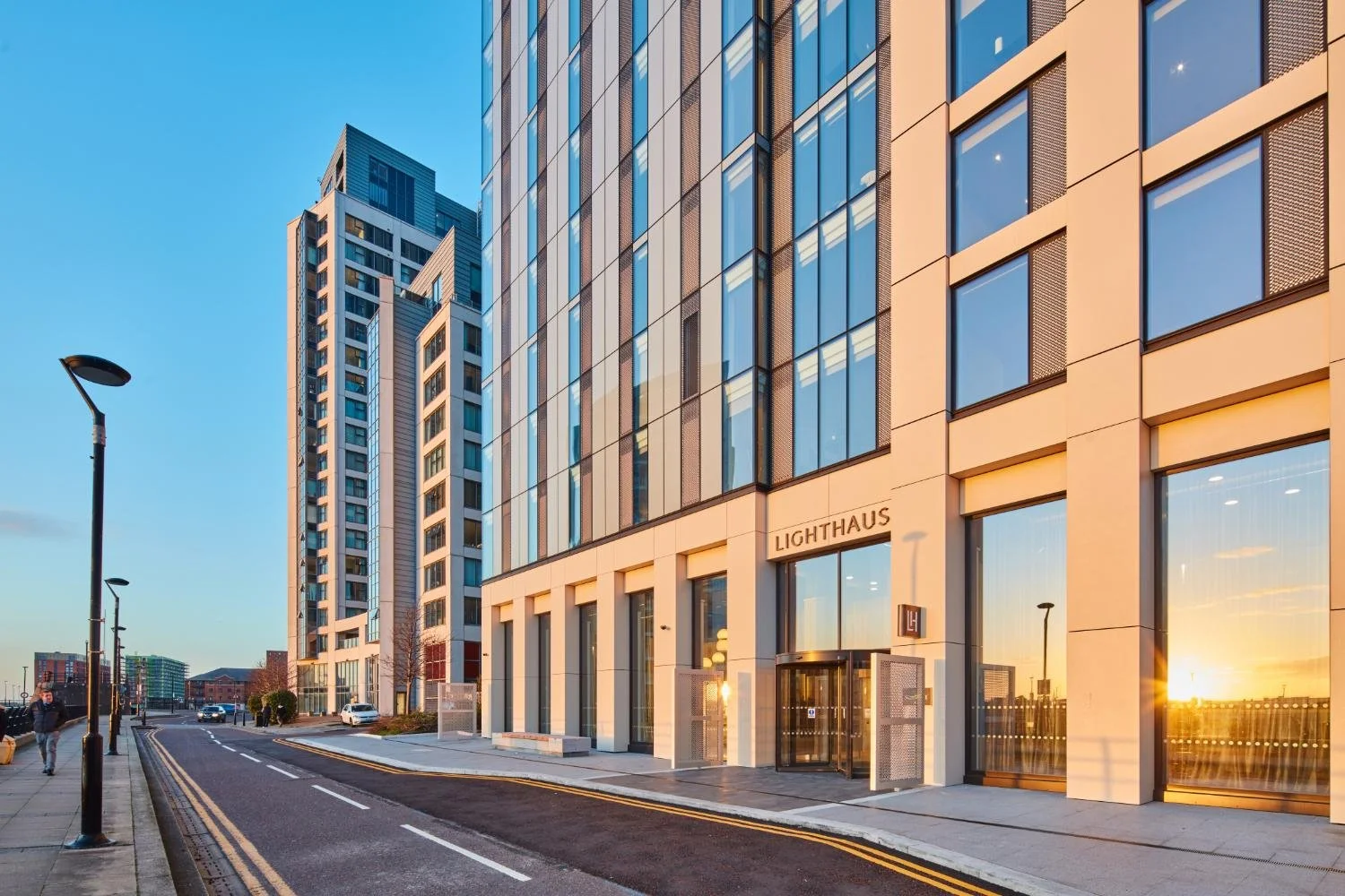 Lighthaus (Ascot Dusk) 9266.jpg