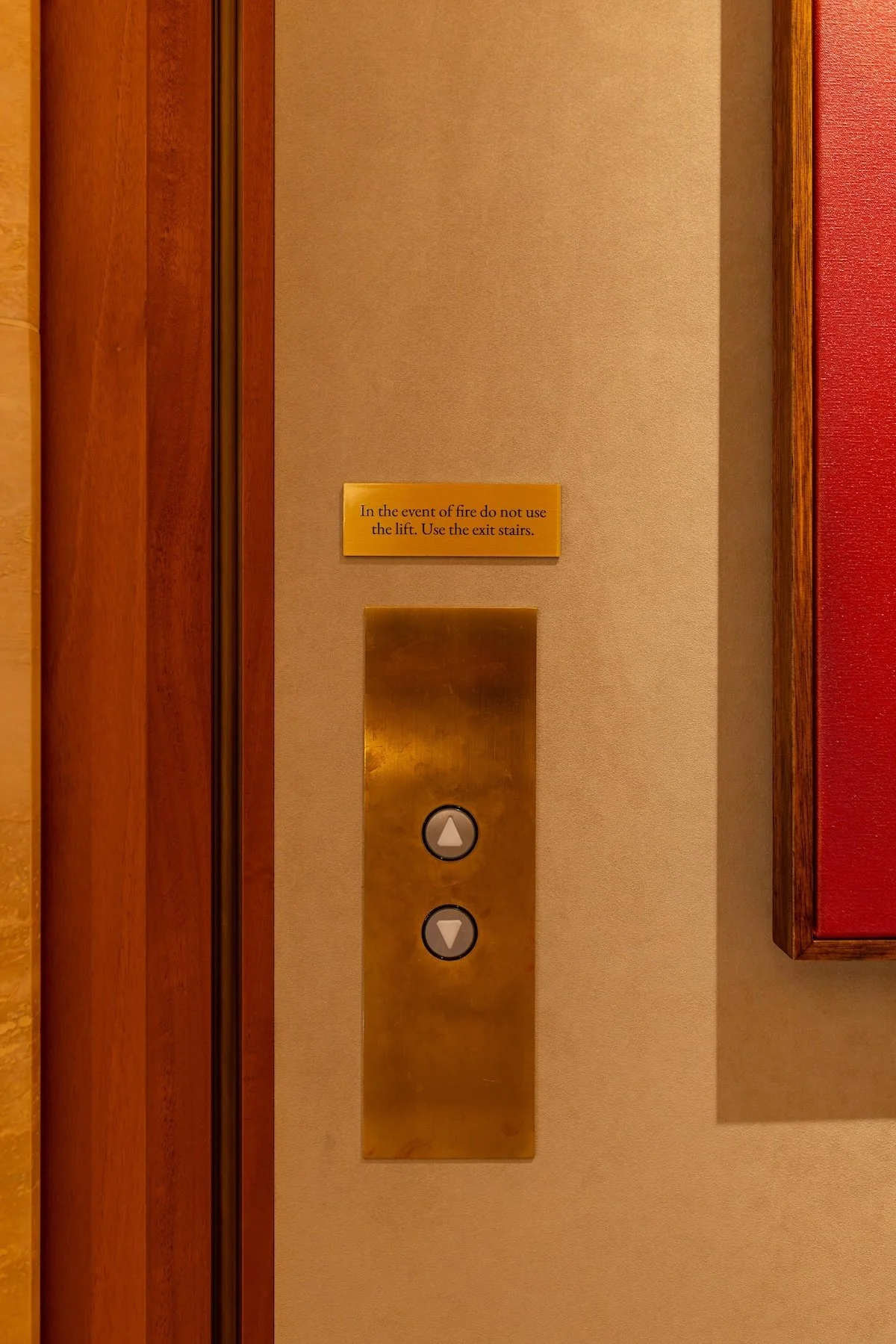 Chancery Rosewood 1741.jpg