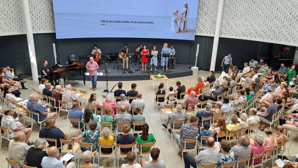 IT WAS THE MOST WONDERFUL TIME OF THE YEAR