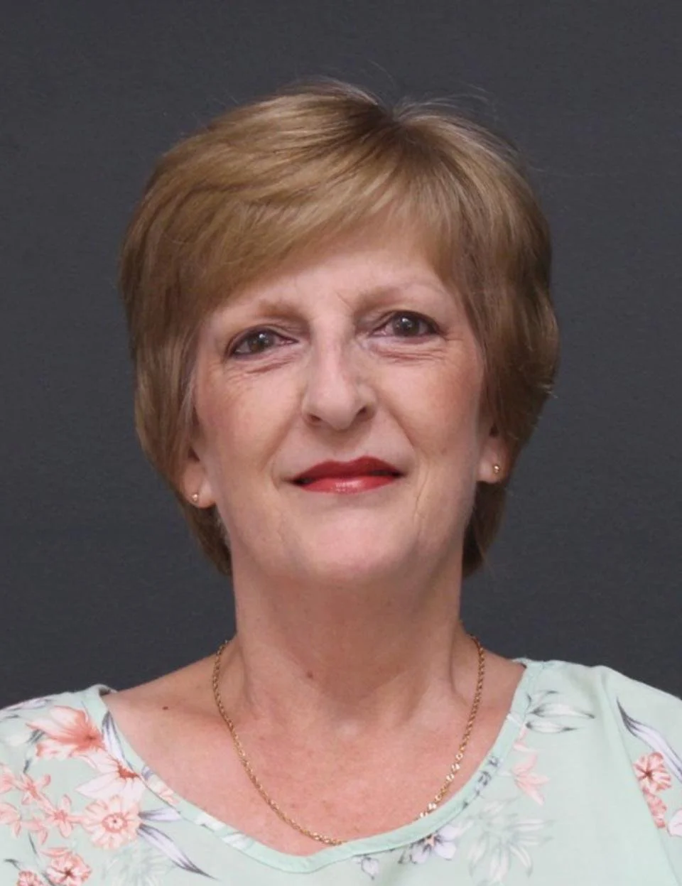 FAREWELL TO LES MARKHAM