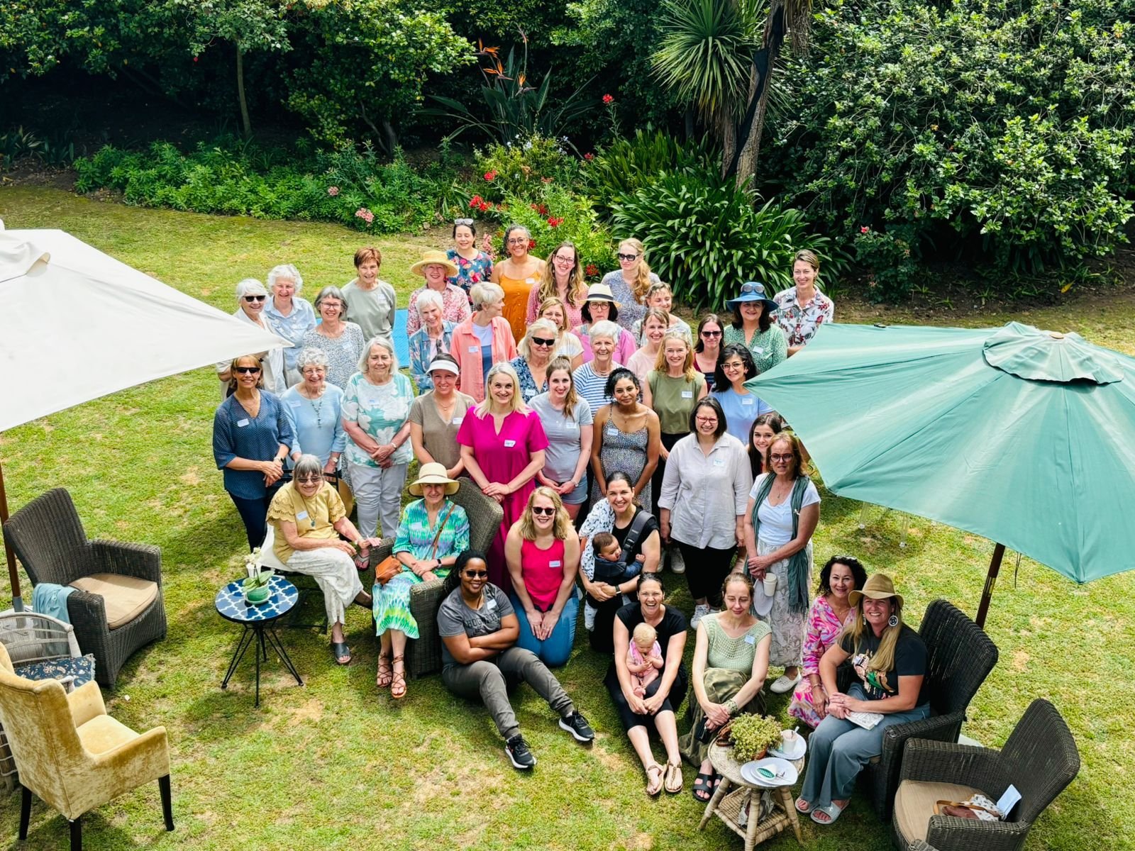 BLOOM - CHILL &amp; CHAT