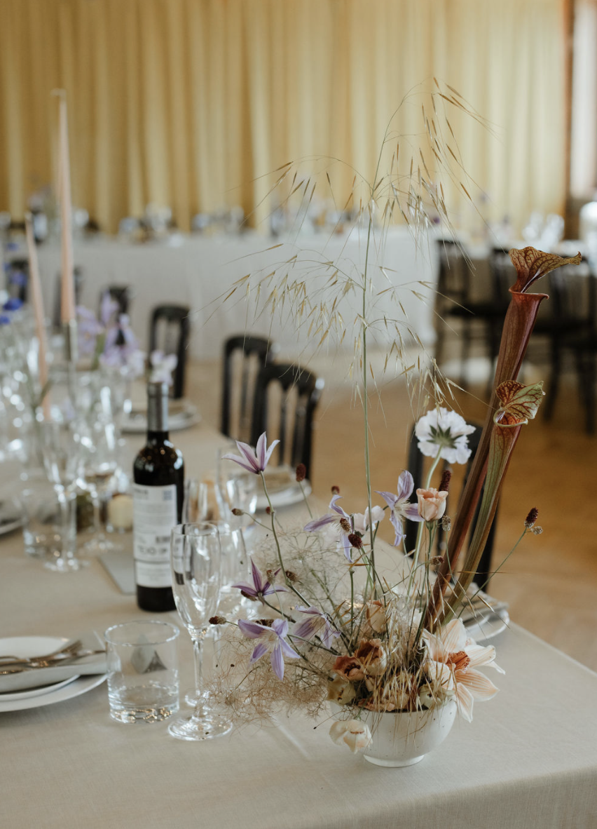 summer wedding. bridal bouquet. modern bride. contemporary wedding. peony. dahlia. pastel wedding. colourful wedding. luxury wedding floral design. Scottish wedding. Glasgow. Edinburgh. wild flower workshop.