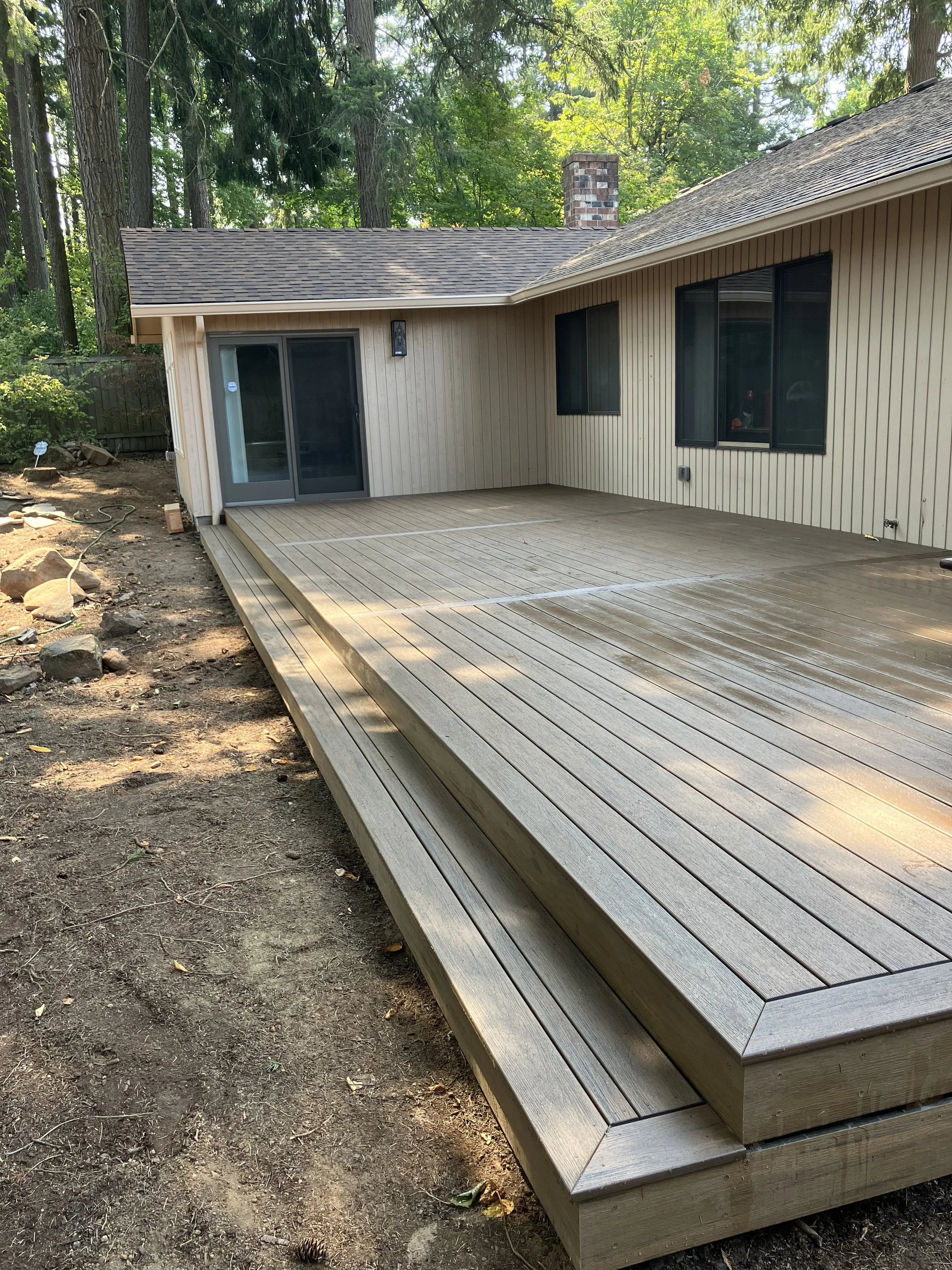 TimberTech Dark Roast and Antique Leather 3.jpg.jpeg