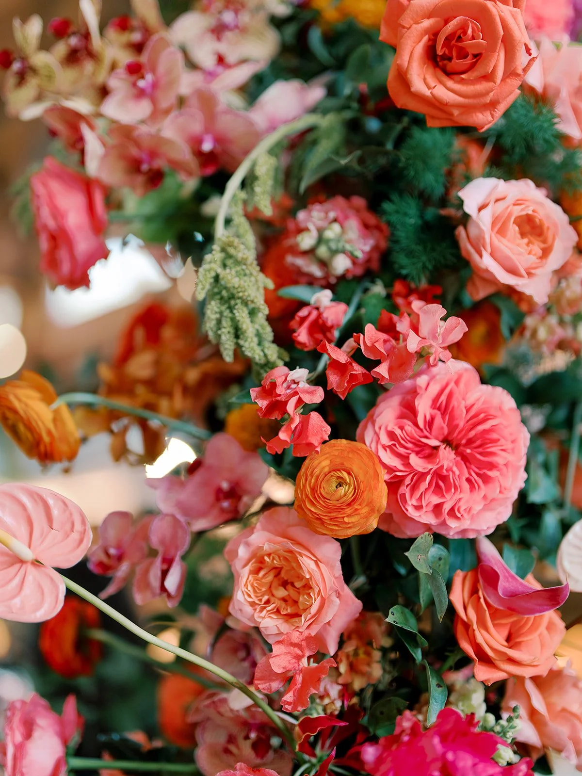  Detailed shot of wedding flowers 