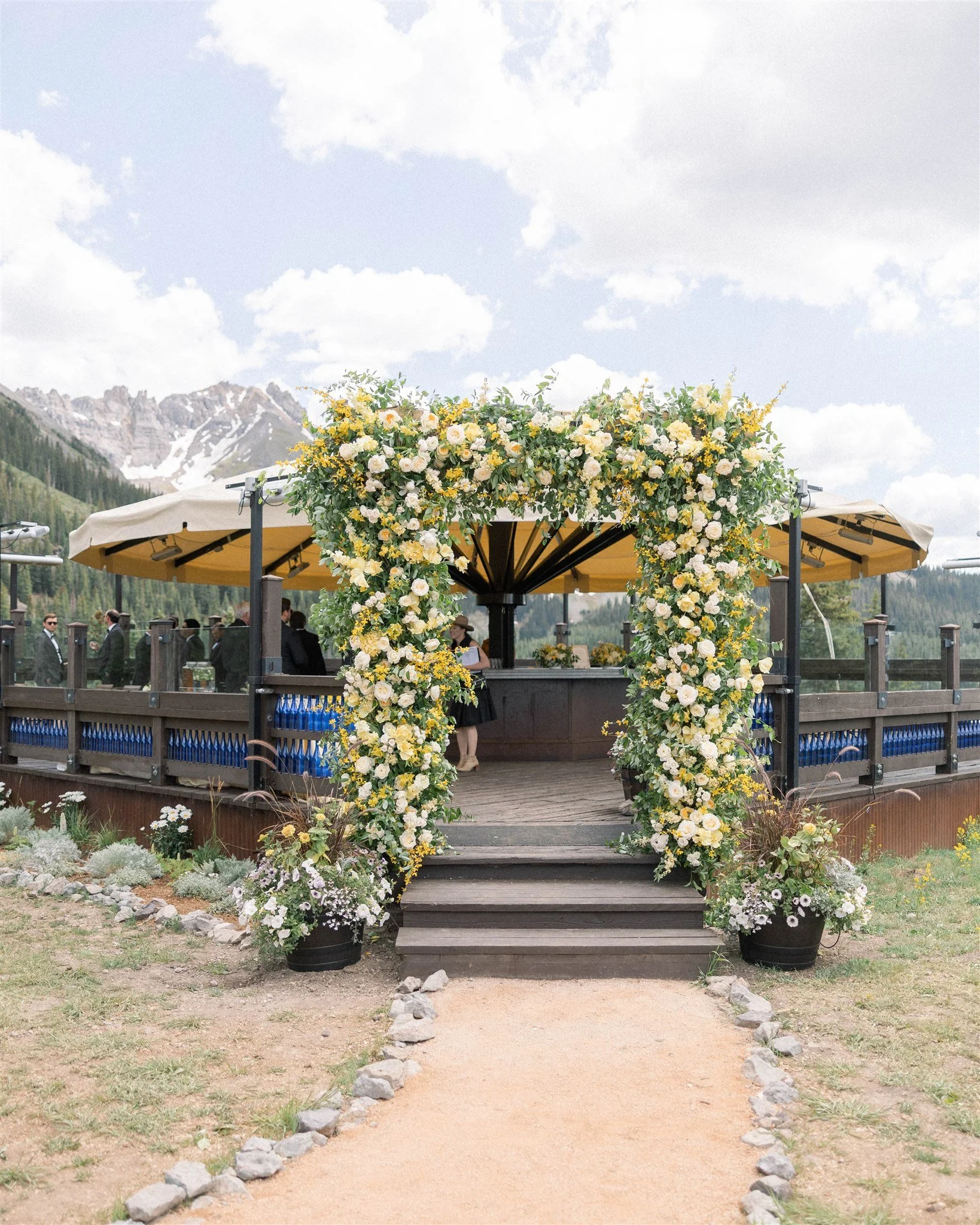  A floral installation created by Remi + Gold, a luxury Telluride wedding florist 