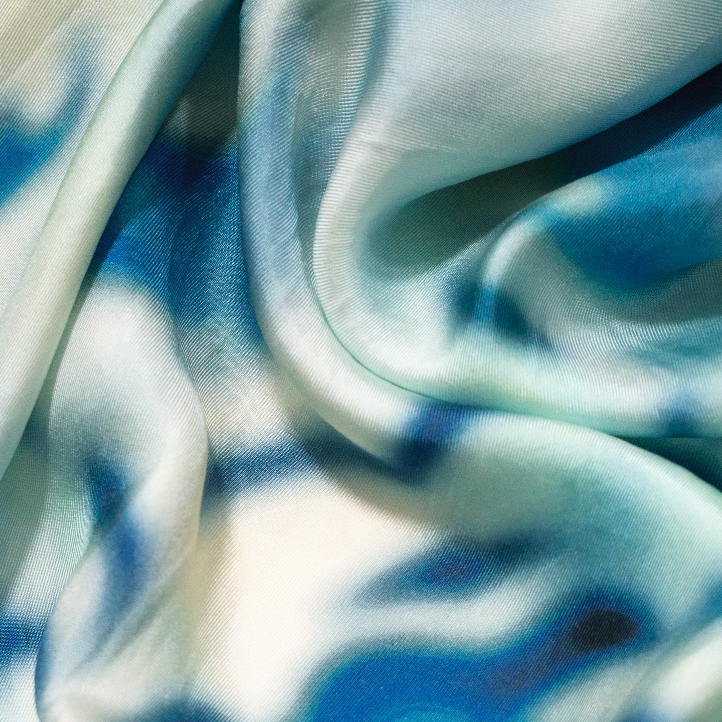 Close-up-RE.jpg
