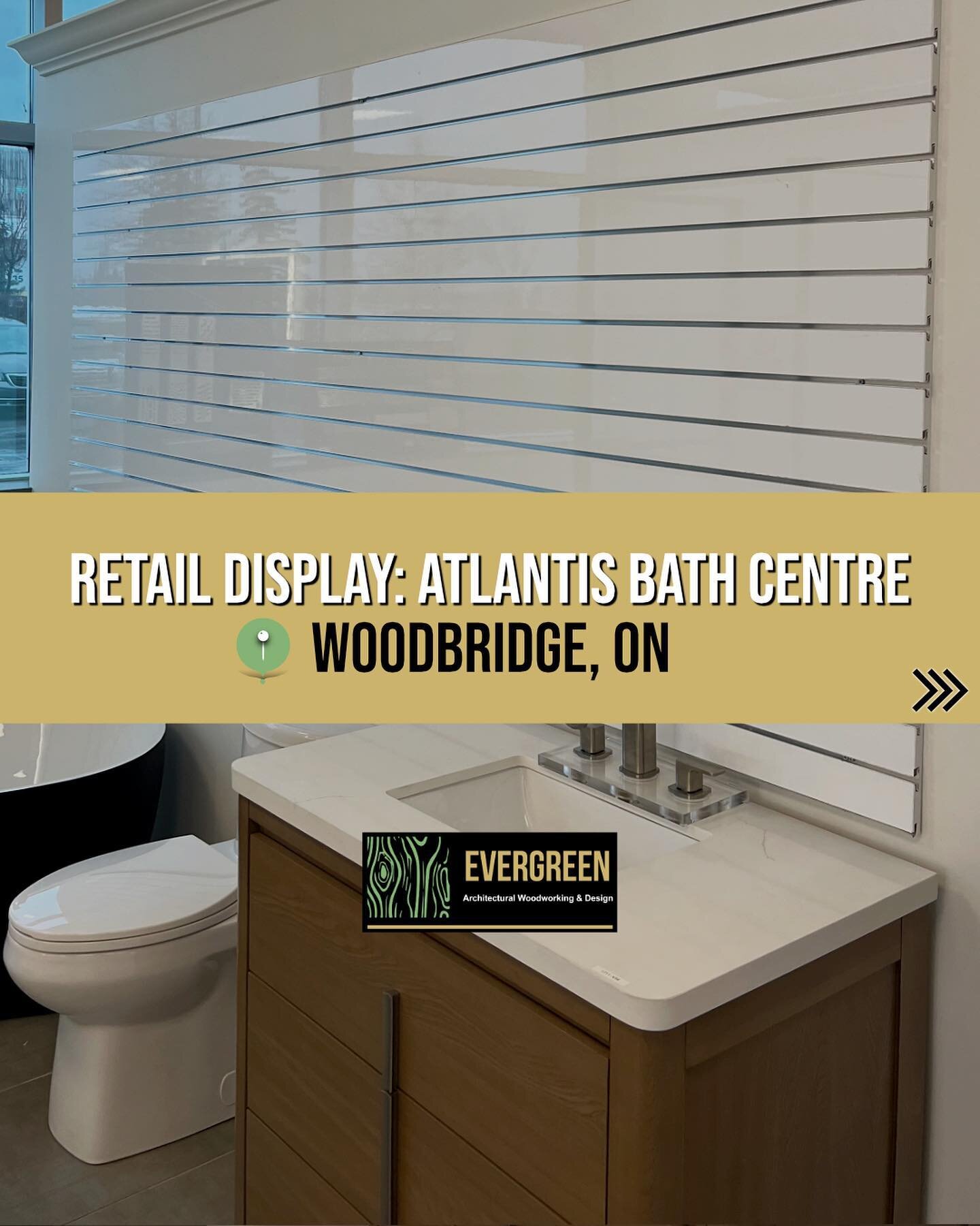 This retail display unit was designed with a white high gloss slot wall that works perfectly for any showroom 🤩

To bring durability to this design, the slot wall uses aluminum inserts that provides the client with customization of their showroom 💯
