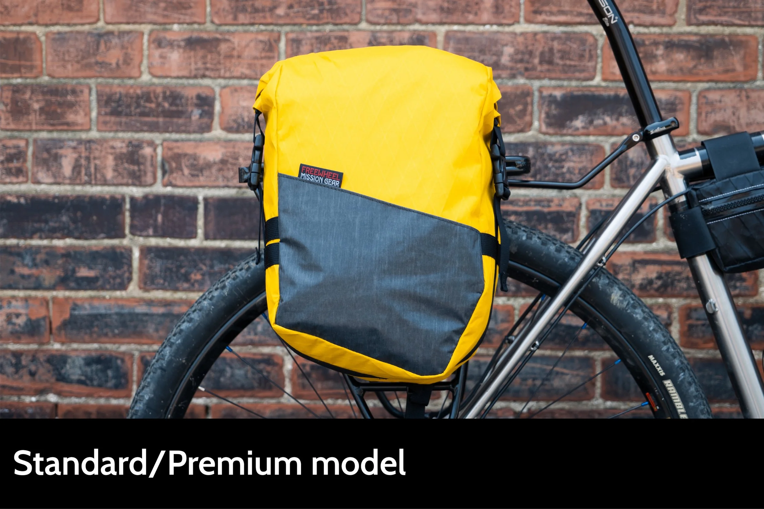 SL Panniers Standard Premium - Labeled.jpg