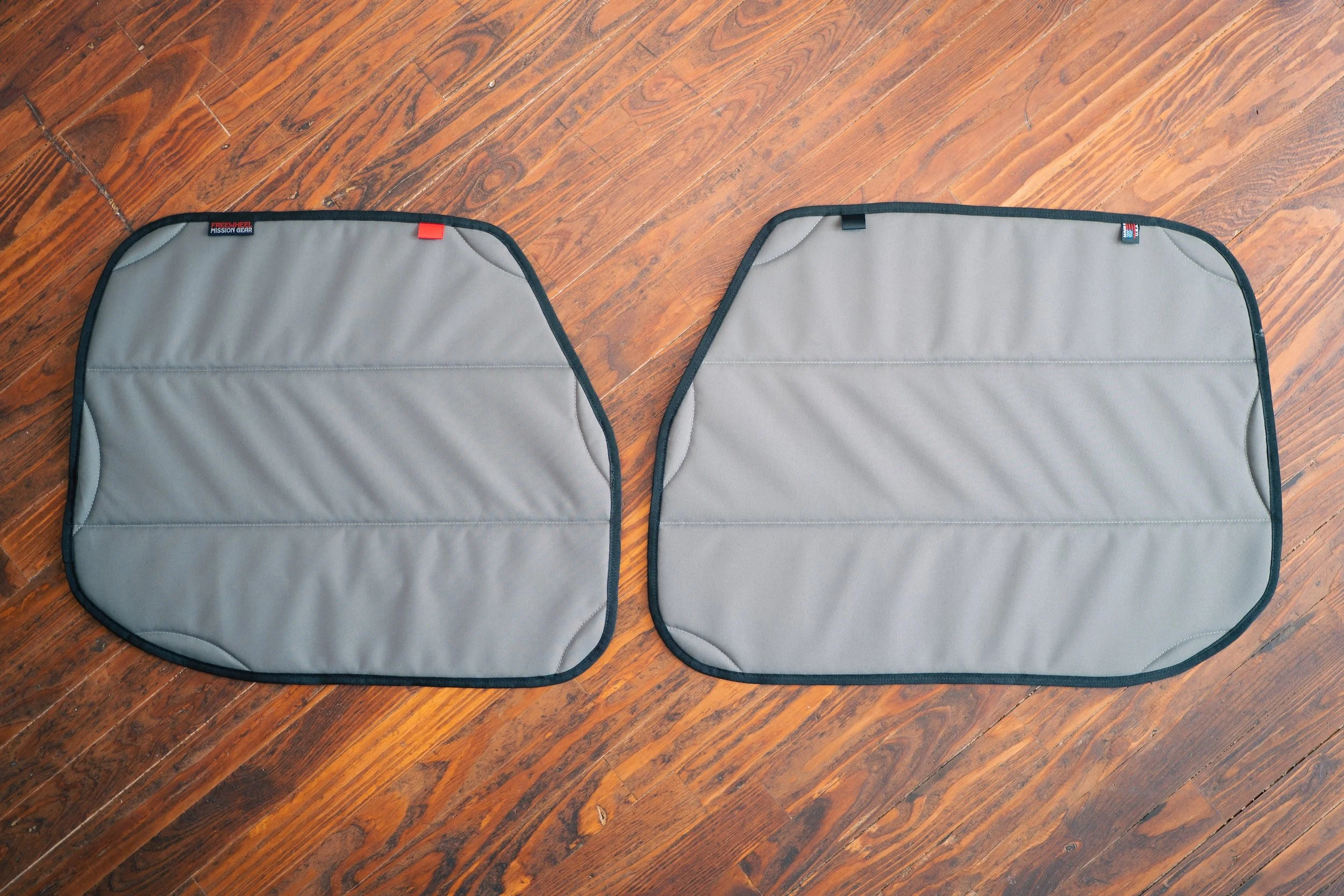 Transit Low Roof Rear Doors Gray.jpg