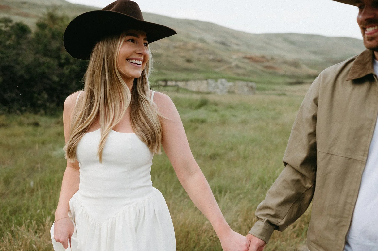 Kaitlyn + Aaron Western River Valley Engagement 