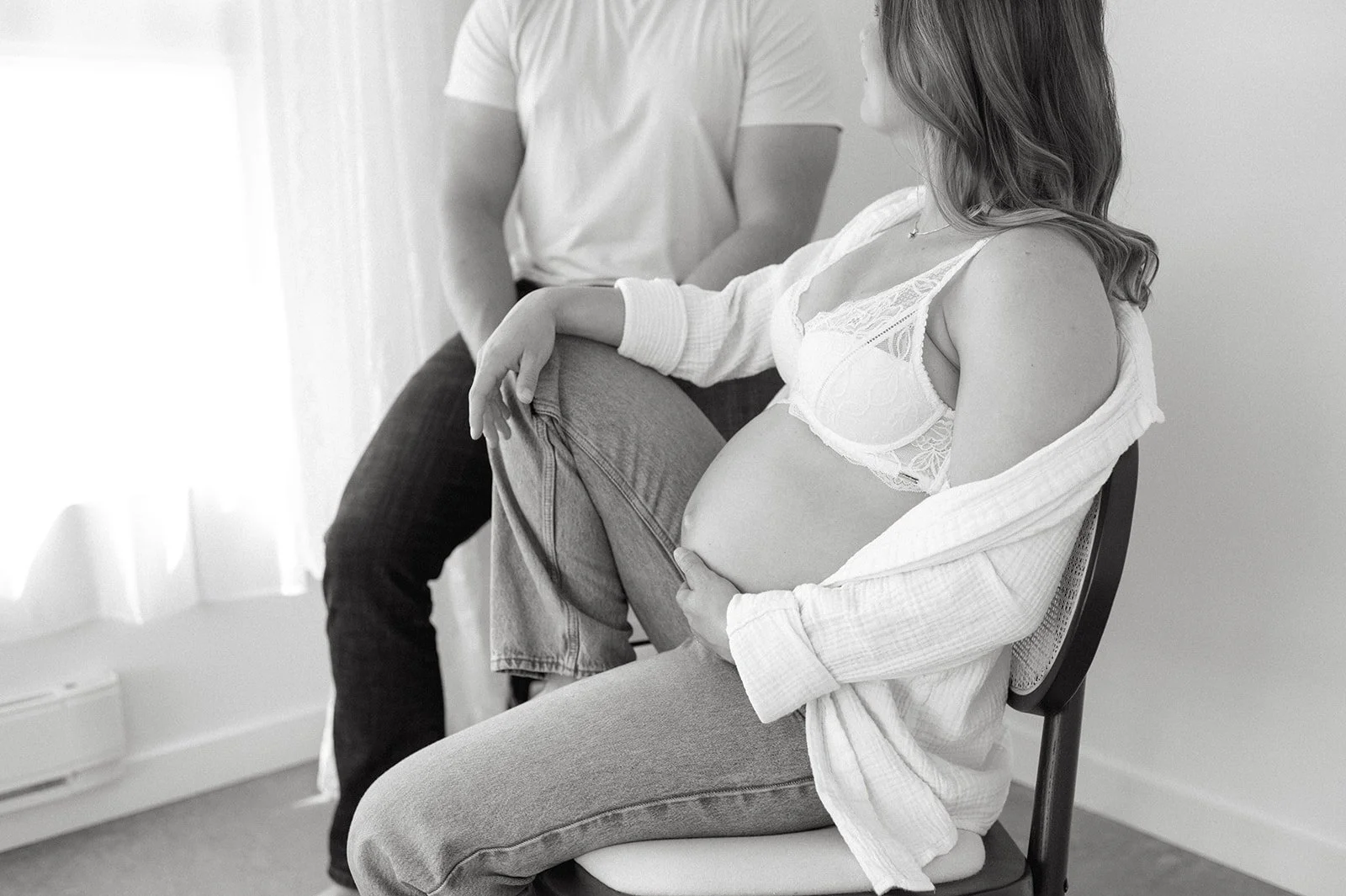 Kayla + Lucas Studio Maternity