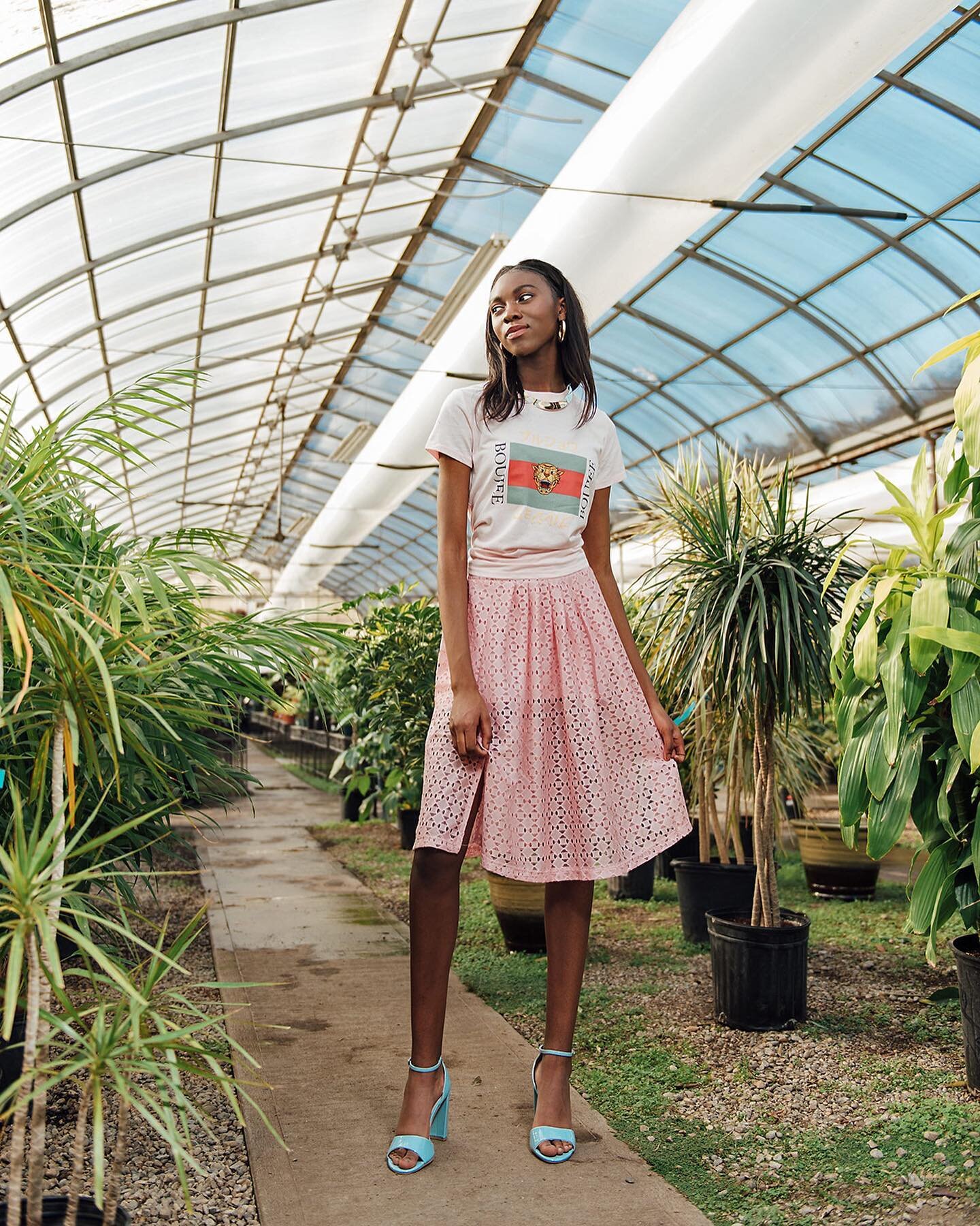 Spring vibes 🌱🌿🪴 A favourite commercial shoot for Londonderry Mall, featuring @iamdestinyhope and styled impeccably by @crystalmckenziestyles Have a great Friday, ya&rsquo;ll 💚