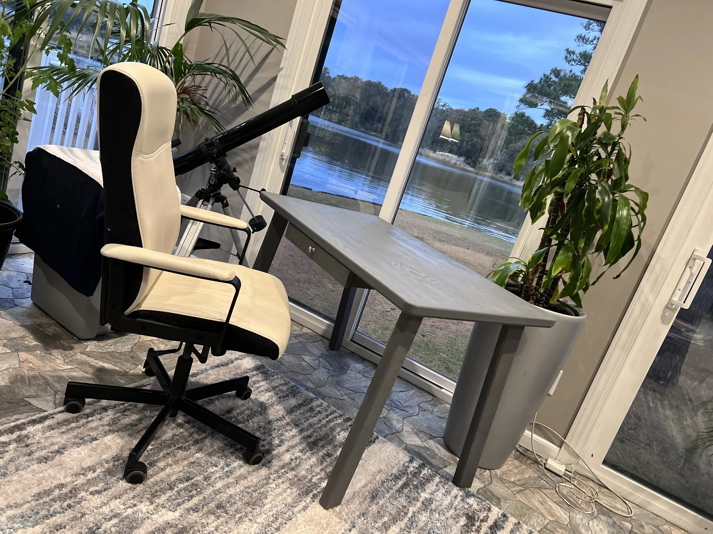 Ash writing desk · Contemporary design · Gray-stained finish