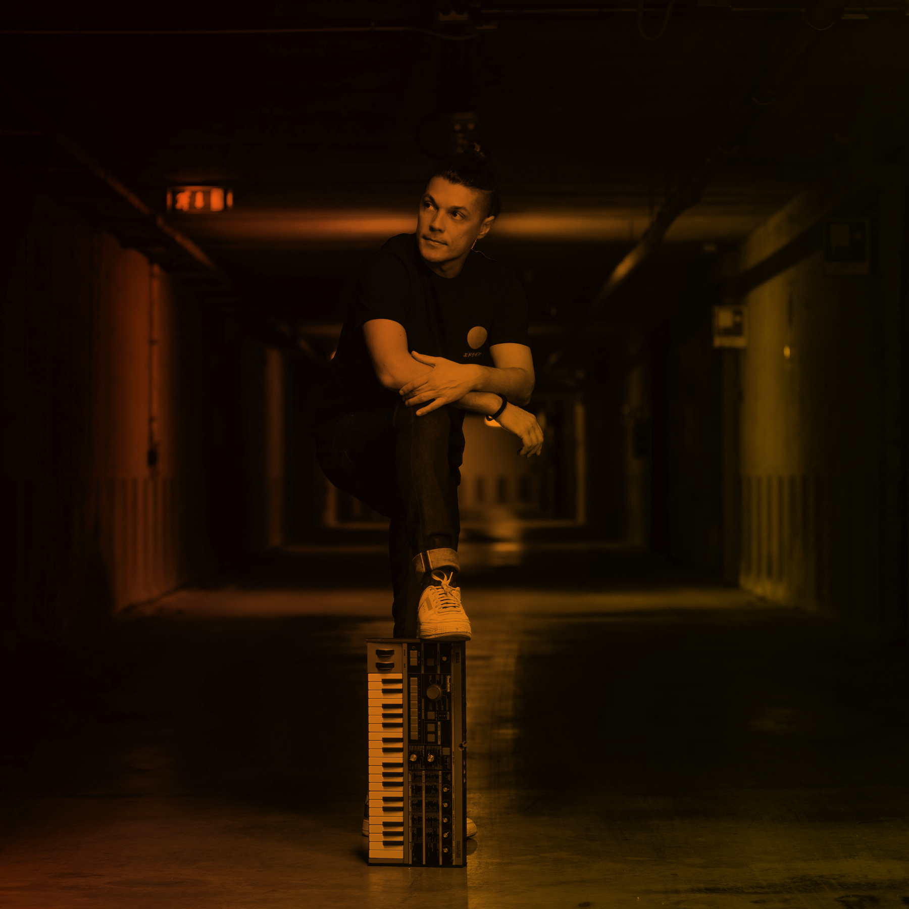 Simon Adams Orange SD.png