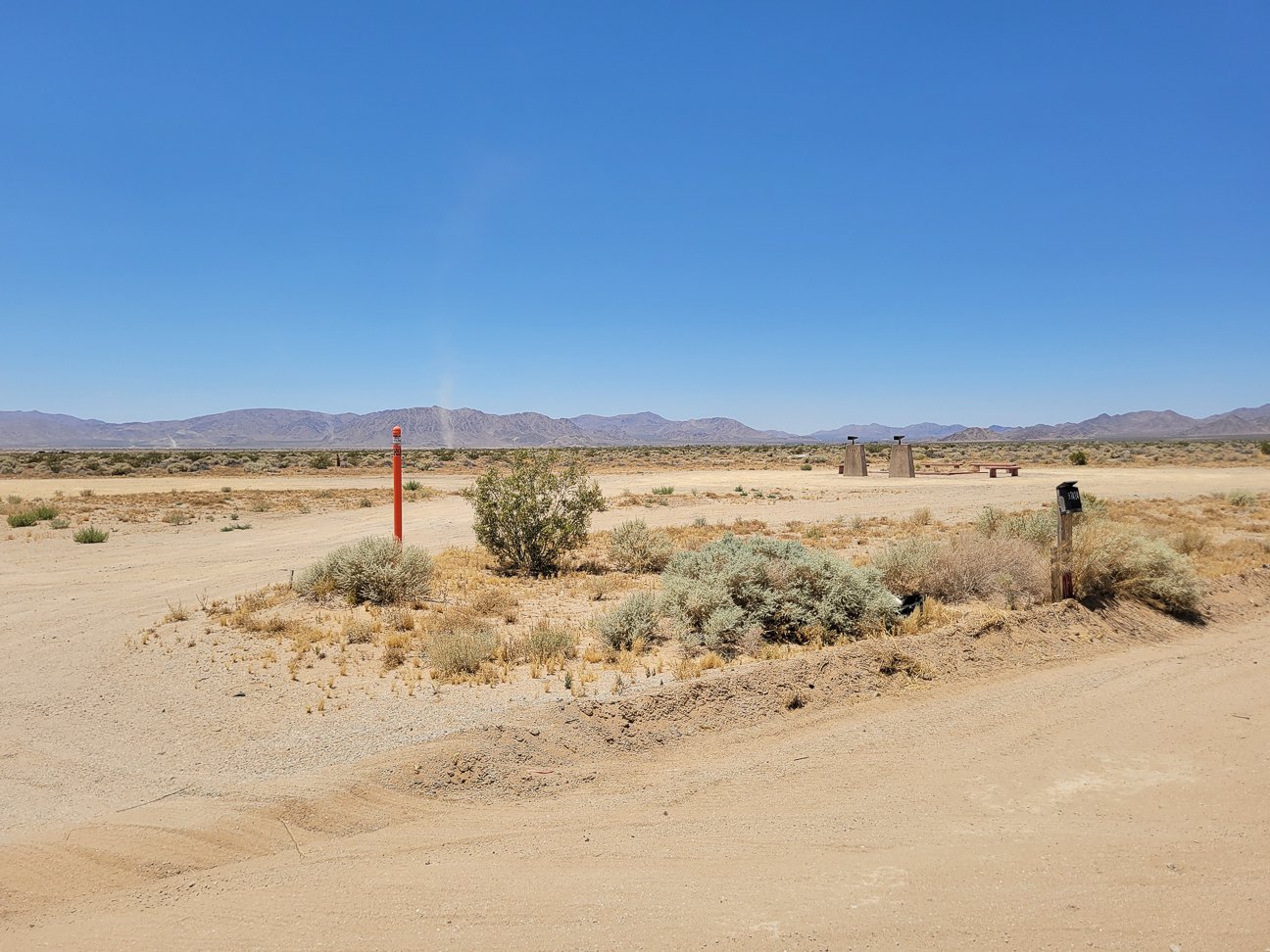 LucerneValleyWellProperty-VacantLand-LandYourLots-131923.jpg