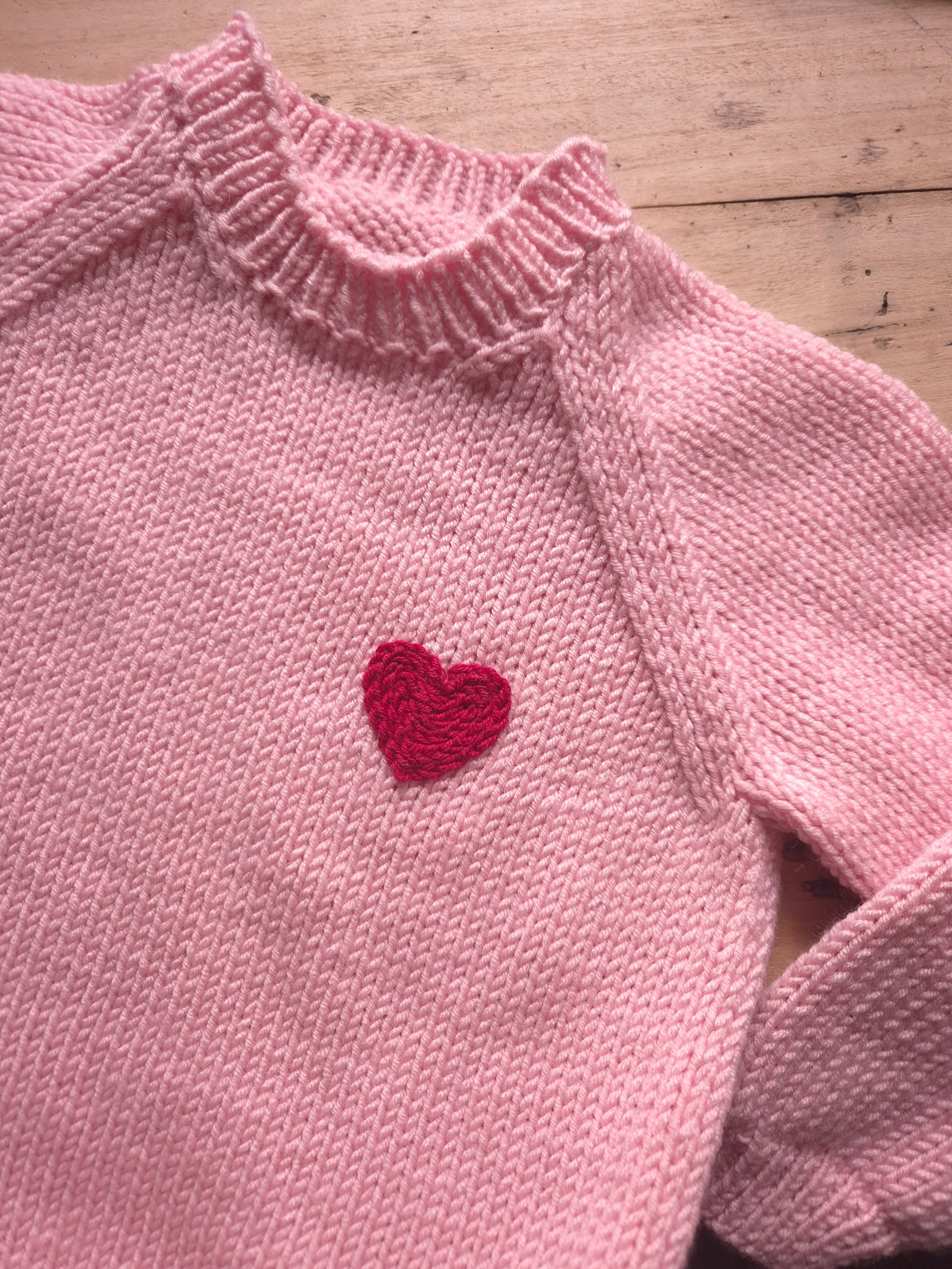 Petite Heart Knit (Jumper or cardigan)