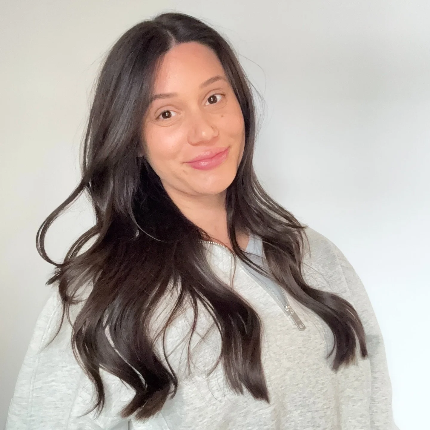 Fresh dark hair + a haircut. 😍

(rich, glossy, espresso brown is the &ldquo;signature brunette&rdquo; for 2026) 

🔗in bio for scheduling 

@rosedarlingsalon 
Pinterest Hair, 2026 Hair trends, Jacksonville hairstylist, Jacksonville Cutting Specialis