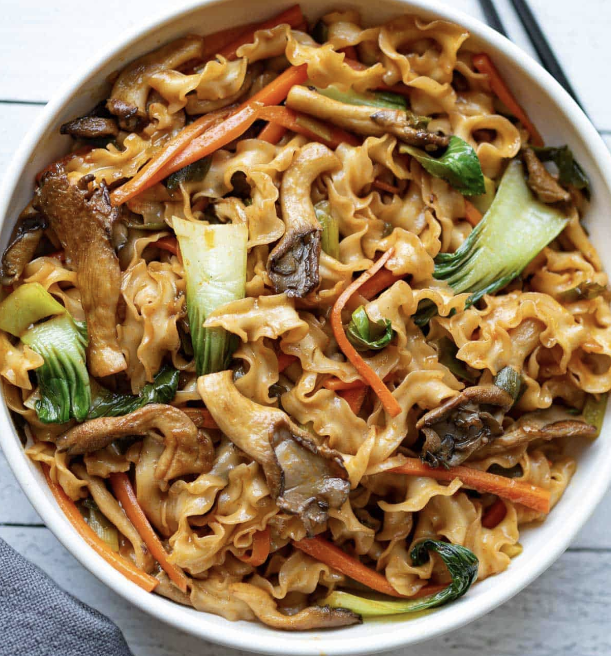 Best Oyster Mushroom Noodle Stir-Fry