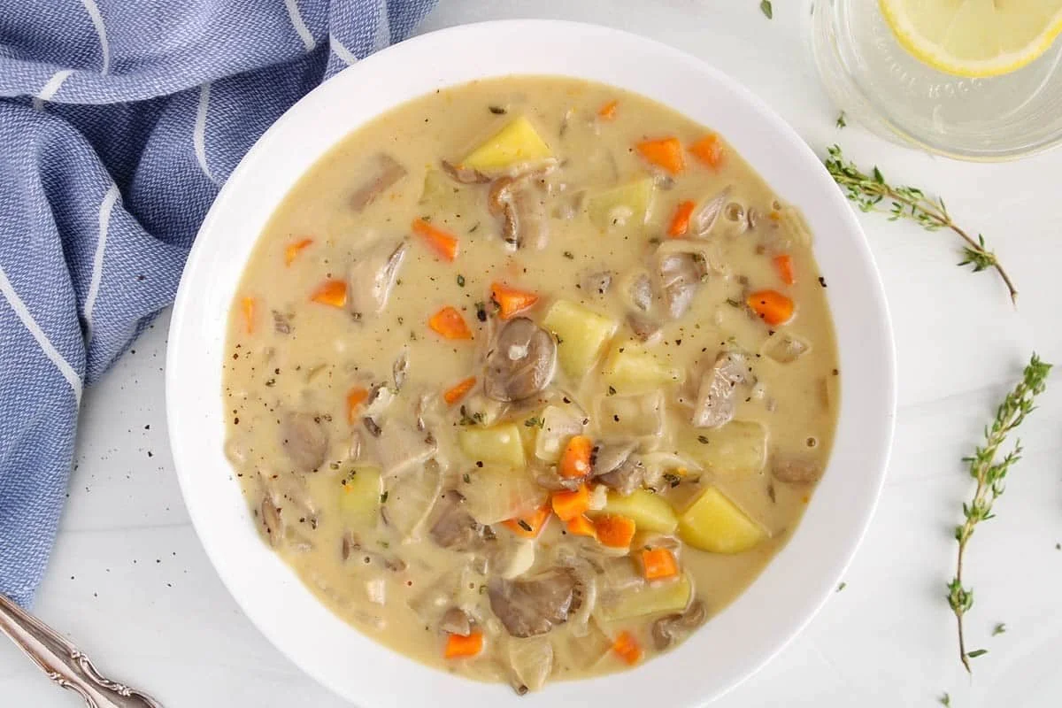 Creamy Oyster Mushroom Soup