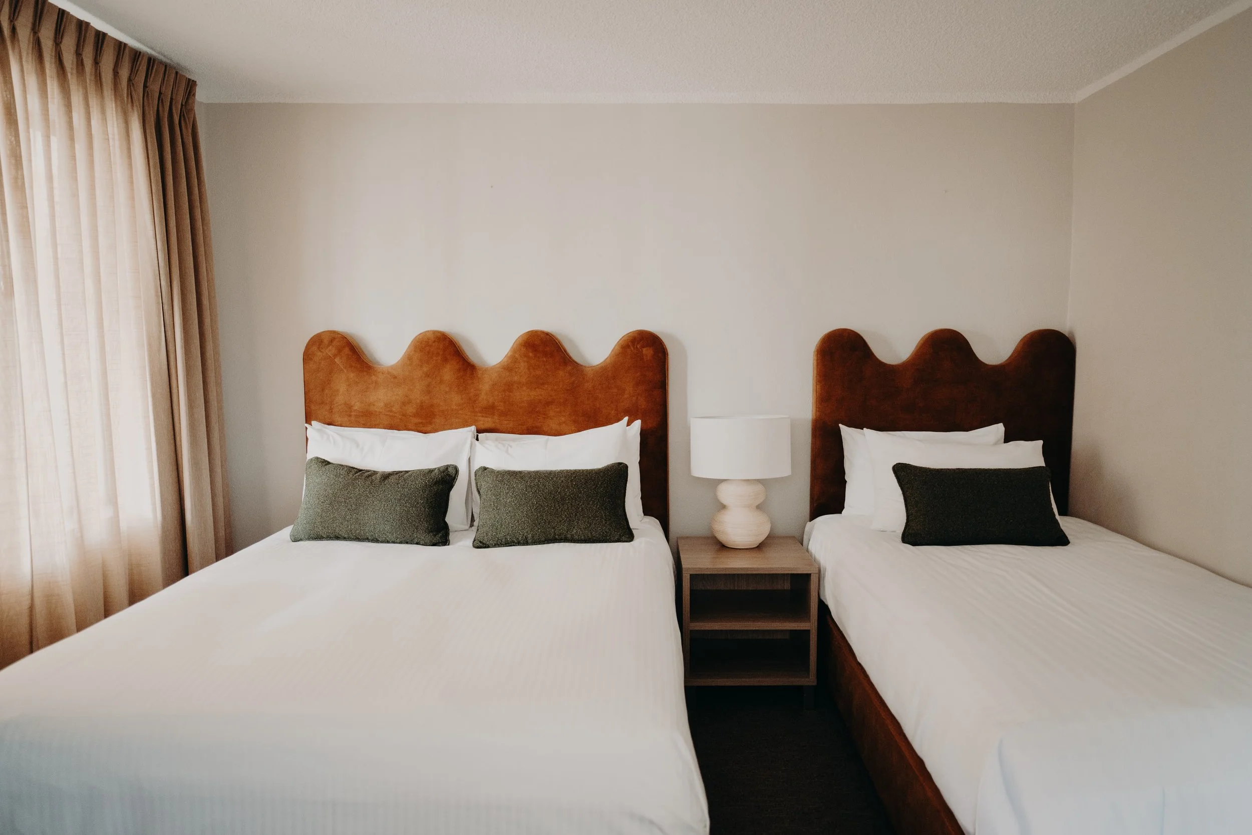 albany-motel-and-apartments-albany-hotel-accommodation-indi-hotels-executive-twin-12.jpg