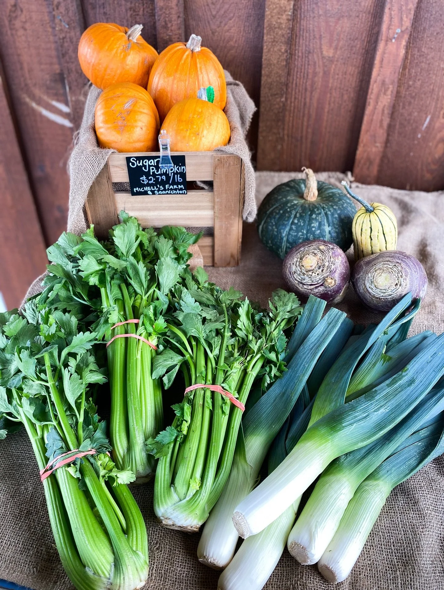 Celebrate Local this Holiday Weekend 🧡

Our market&rsquo;s brimming with the best of the season &mdash; fresh Brussels sprouts trees, cauliflower, leeks, rutabagas, pumpkins and so much more from @michellsfarm, fresh cranberries from @yellowpointcra