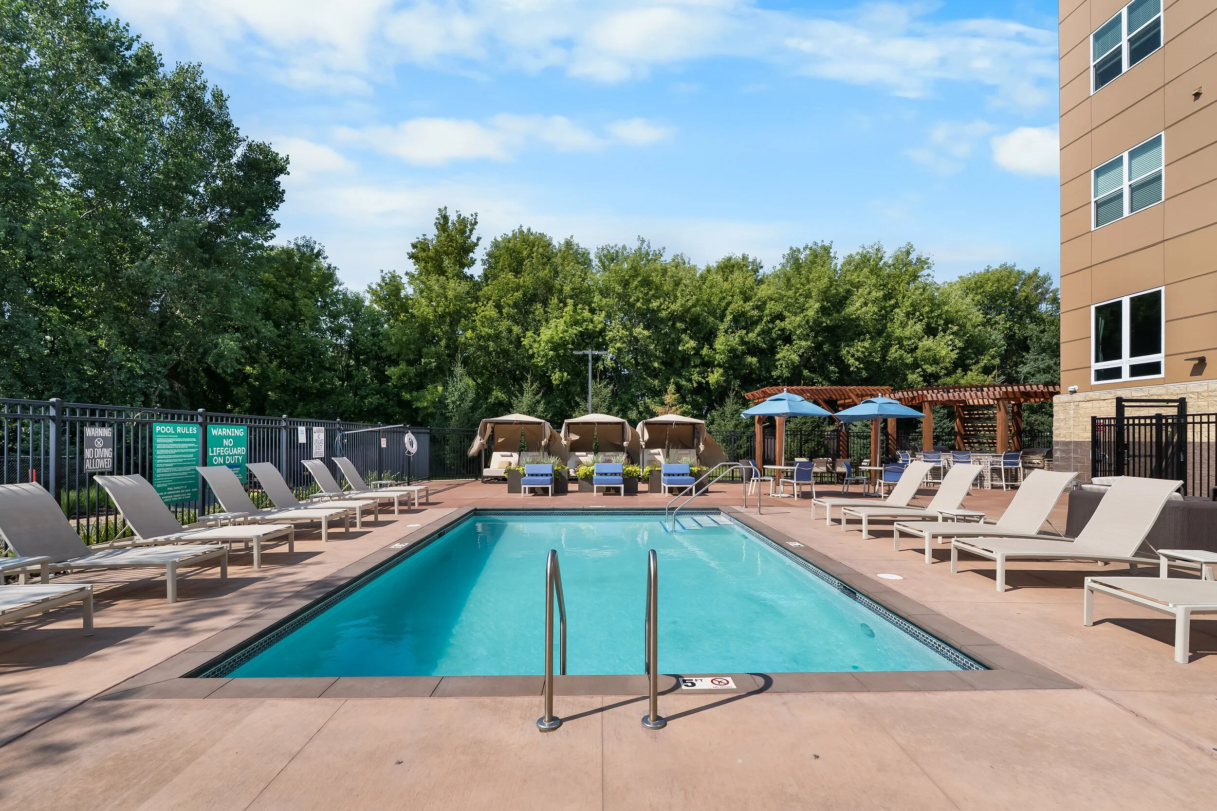 Pool-2.jpg