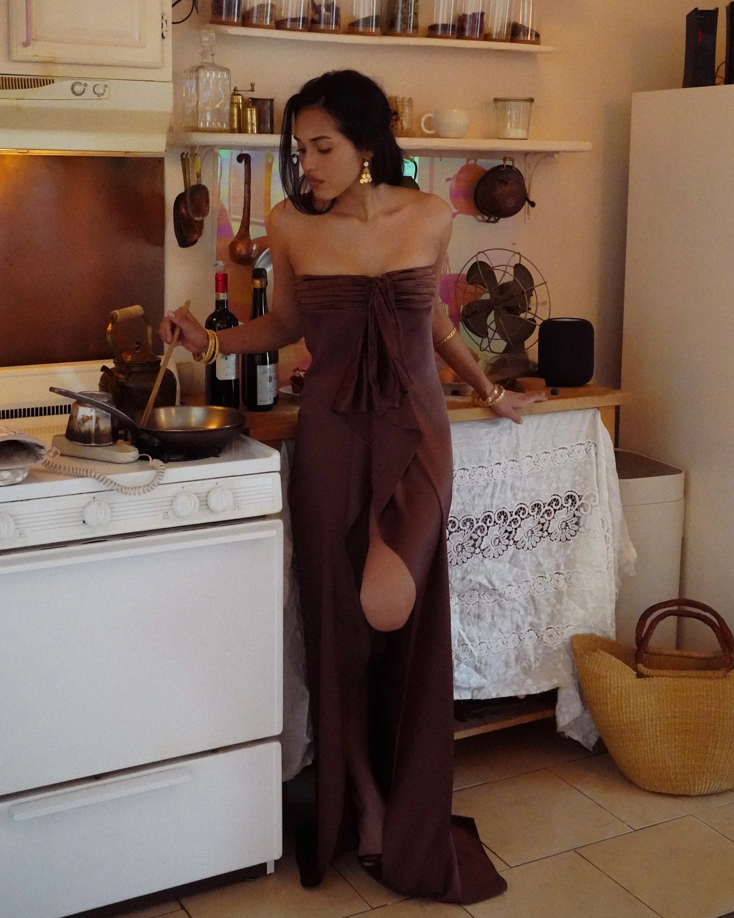 Porcelain Maxi Dress in Marron Foncé